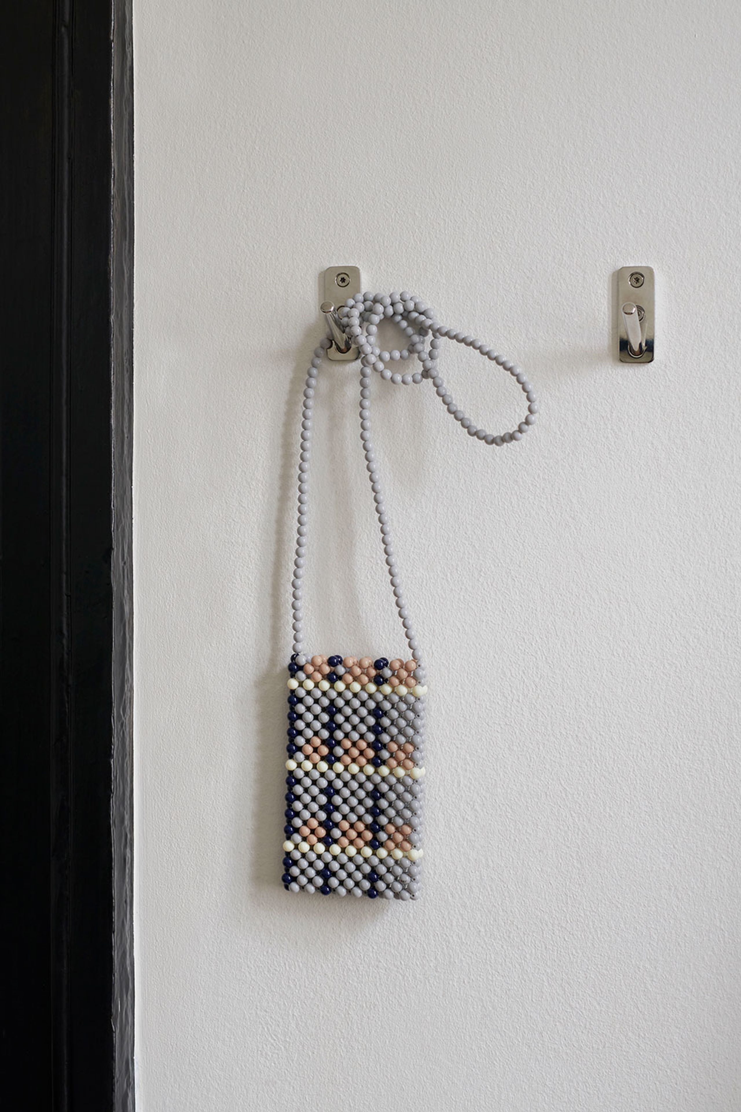 HAY - Cover - Perla - Karo