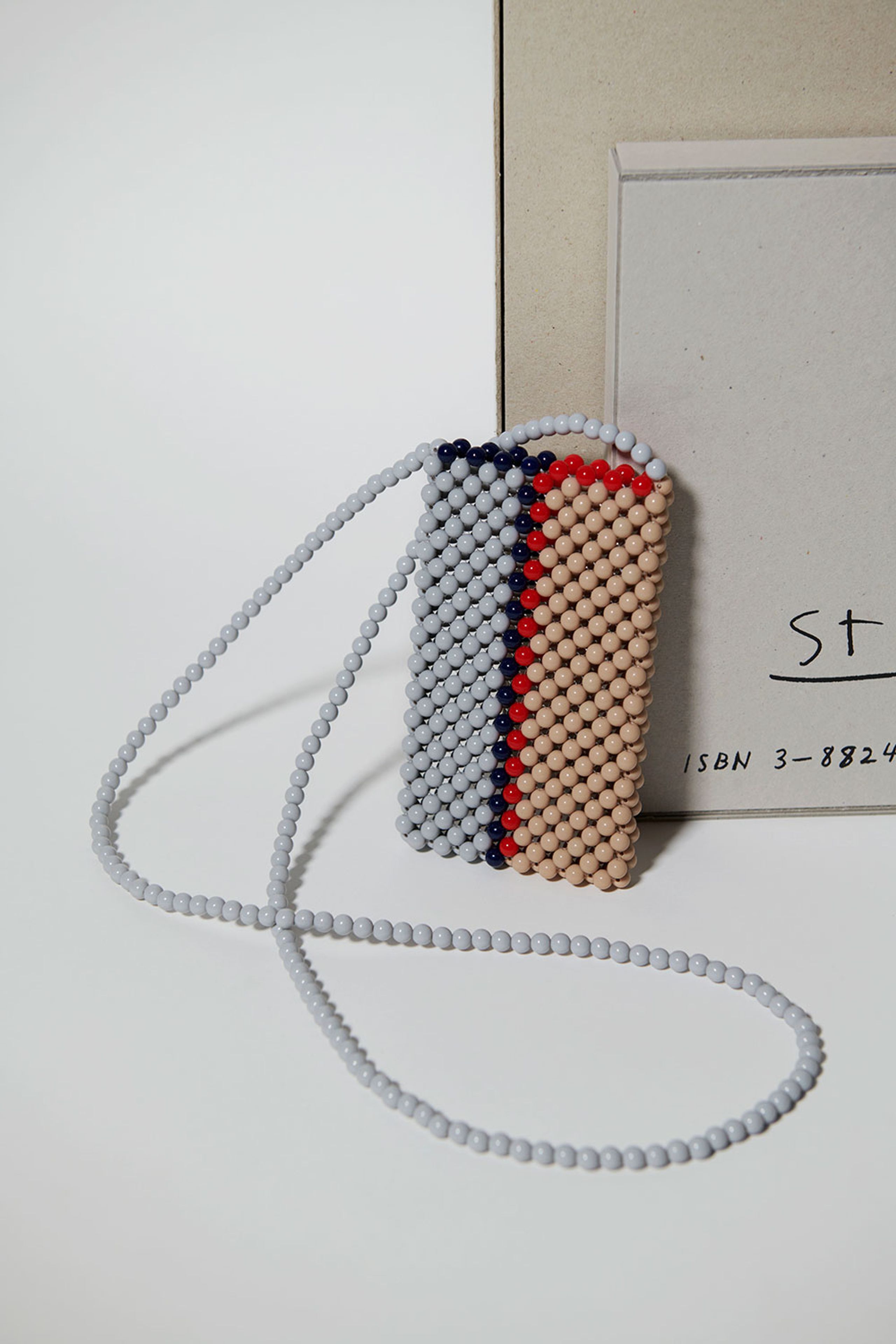 HAY - Cover - Perla - Krem