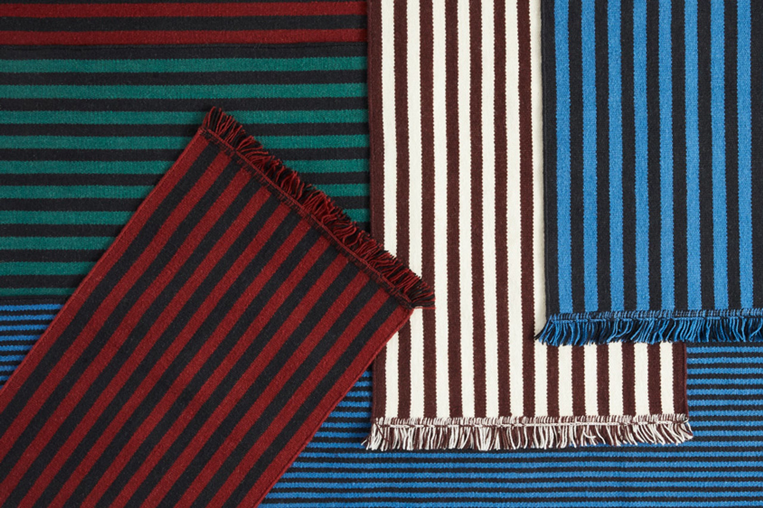 HAY - Tappeto - Stripes & Stripes Wool Carpet - Cherry - L200 x W60