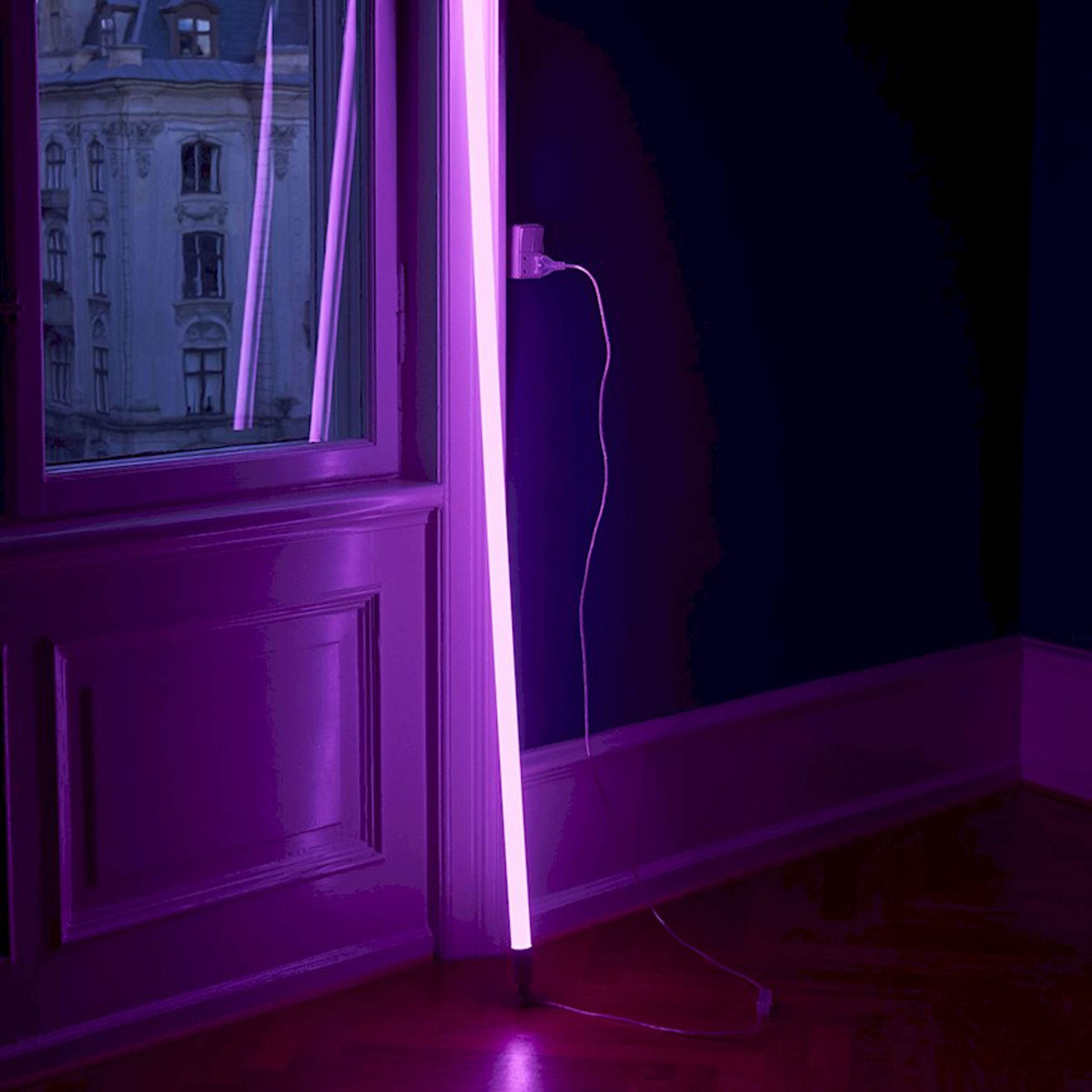 HAY - - Neon Tube LED - Ice Blue