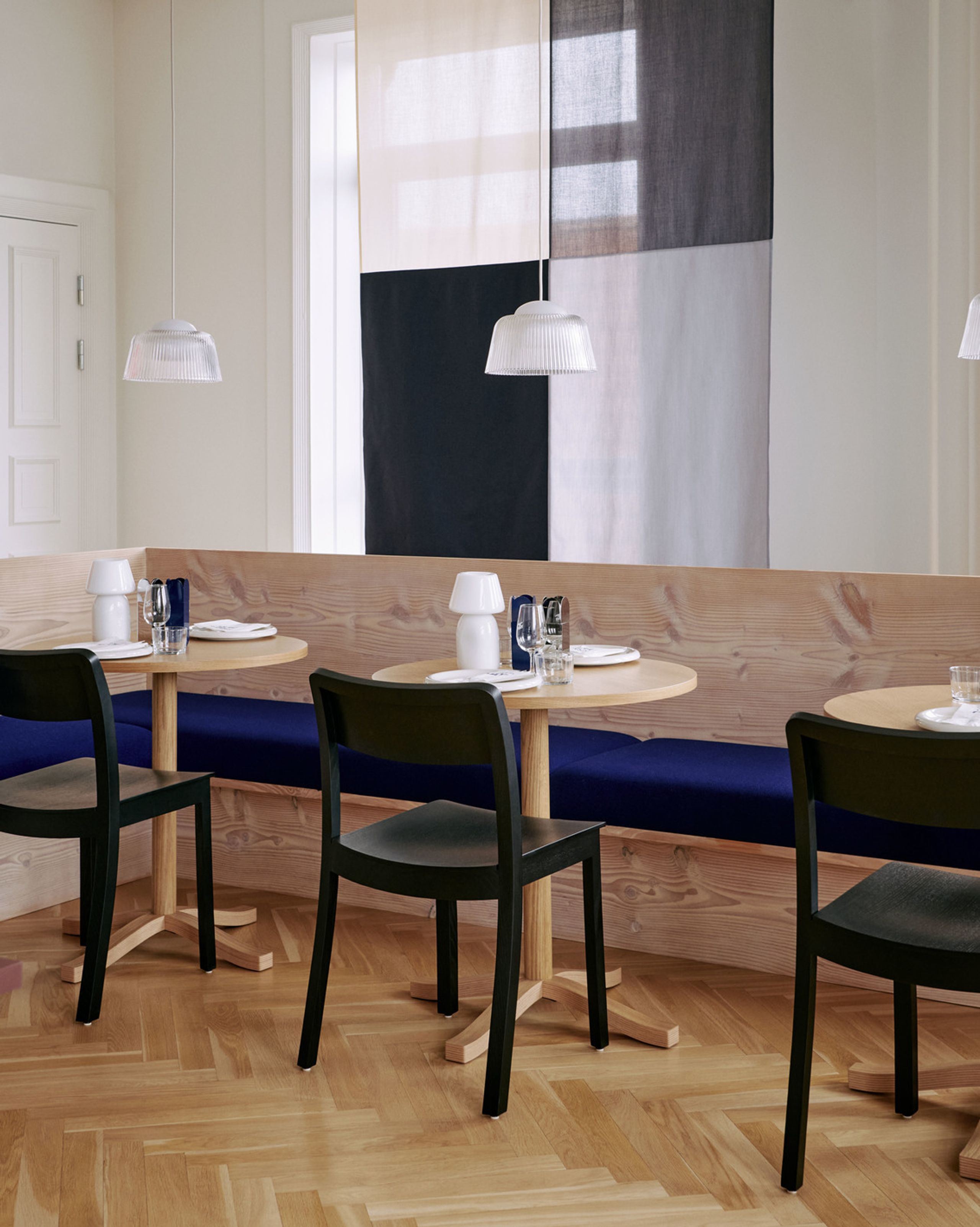 HAY - Péndulo - Brim Pendant - Smoked grey glass