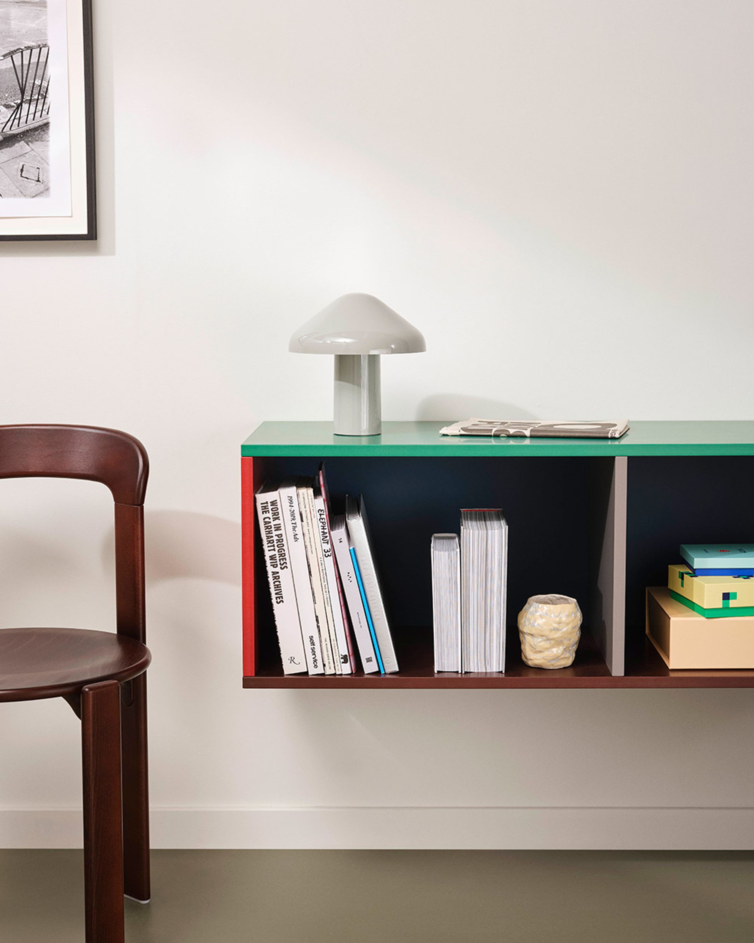 HAY - Libreria - Colour Cabinet / Medium - Multi /w Glass Doors