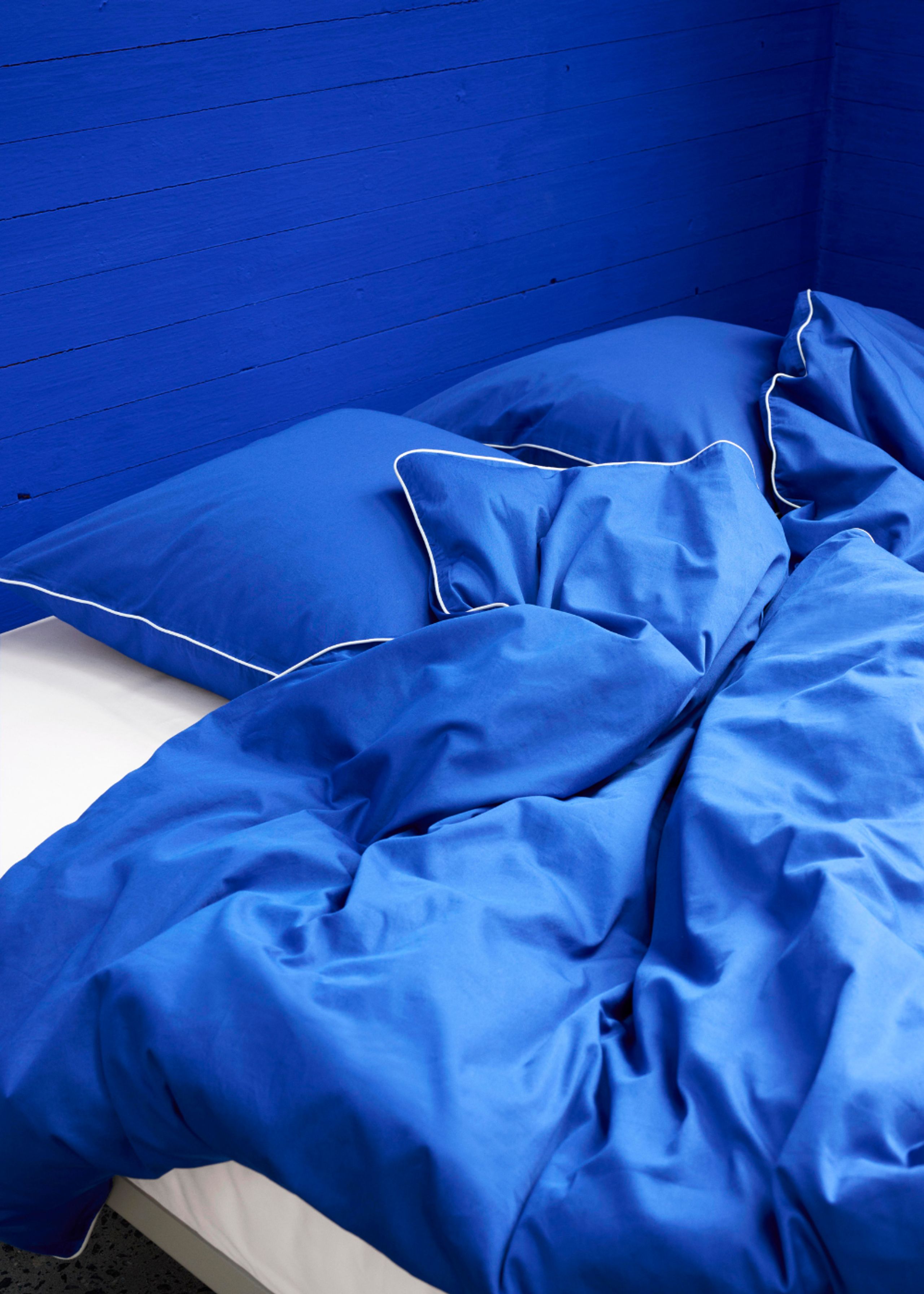 HAY - Linge de lit - Outline Duvet Cover - Vivid Blue