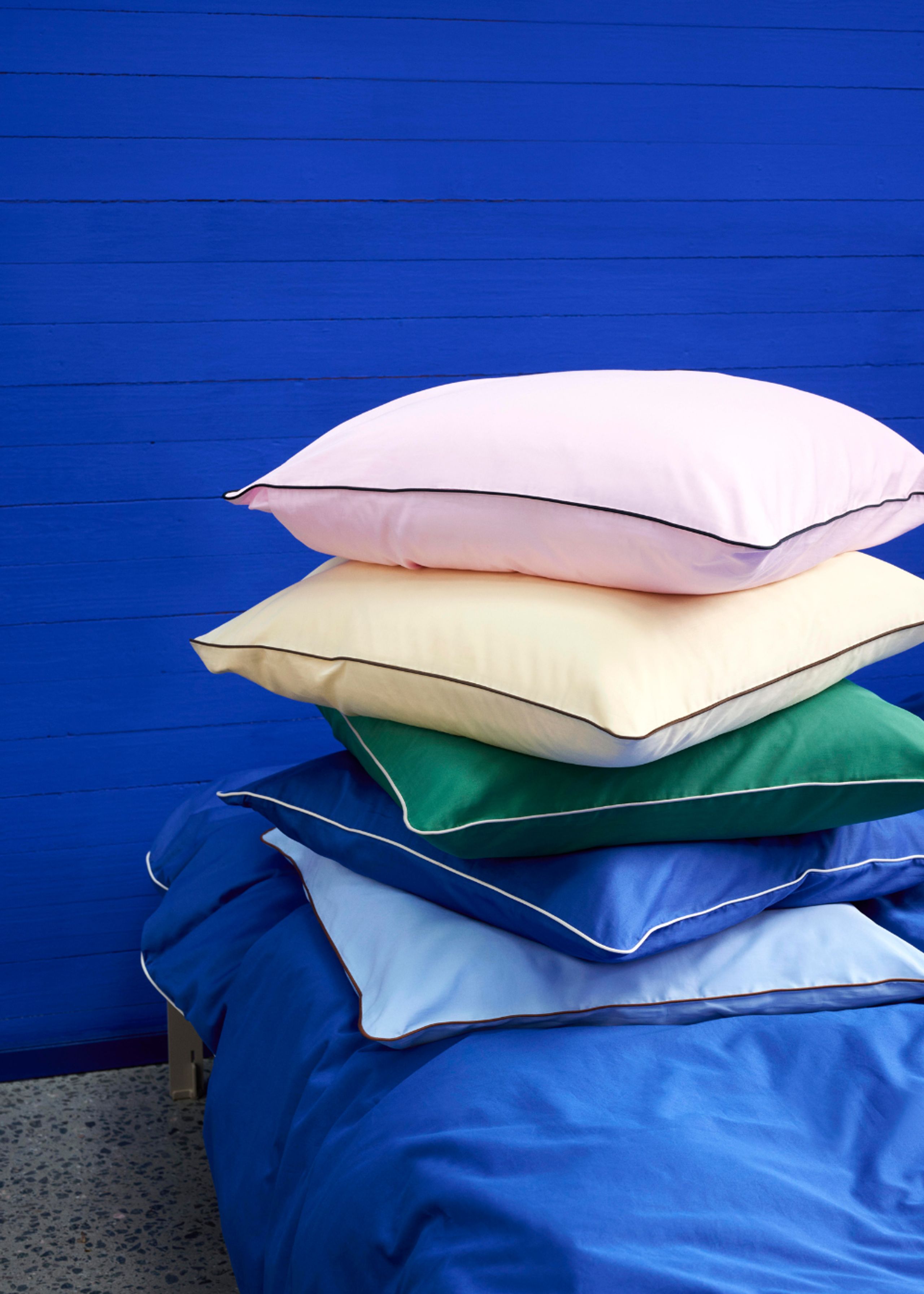 HAY - Linge de lit - Outline Duvet Cover - Vivid Blue