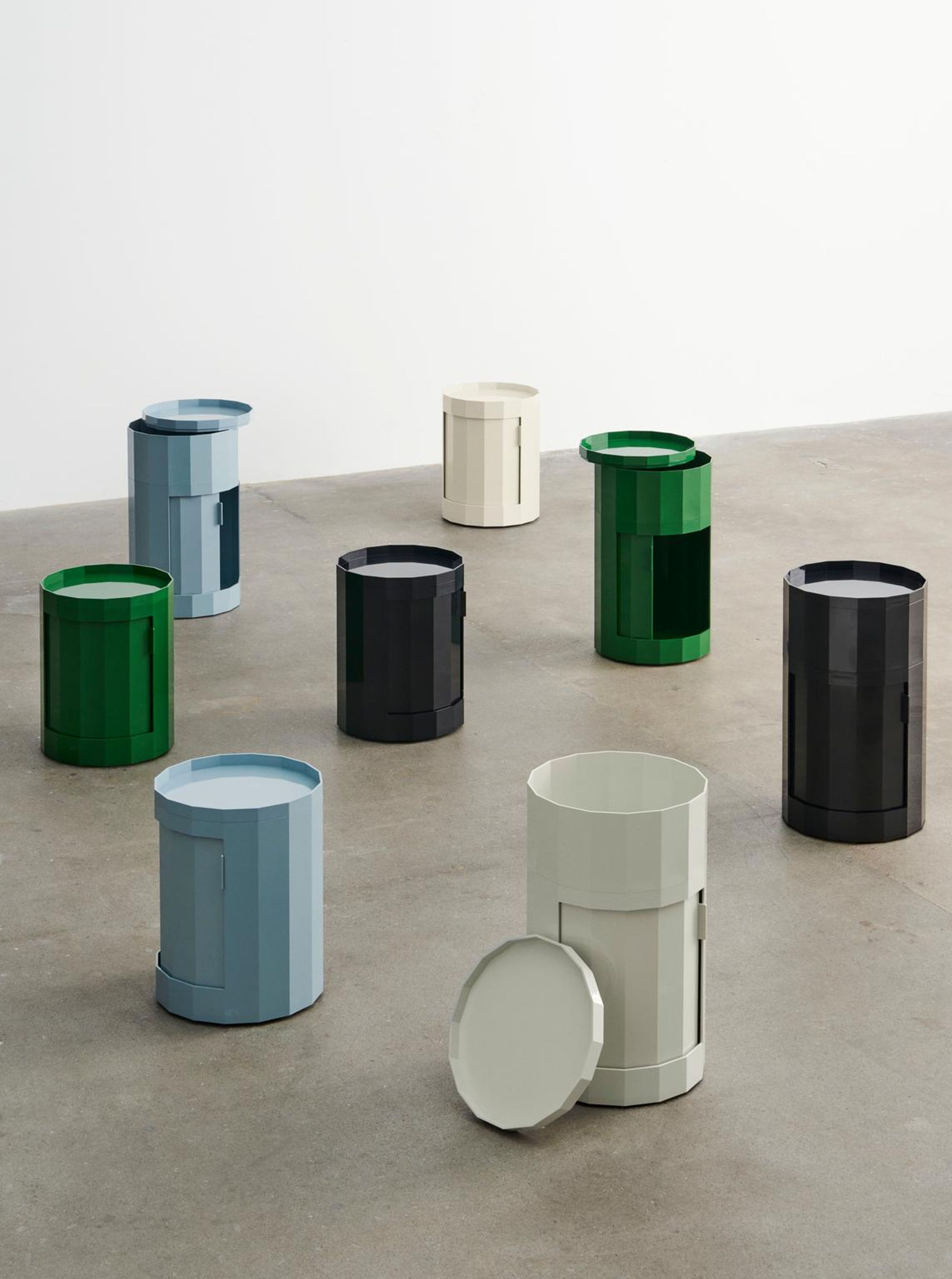 HAY - Skab - Facet Cabinet High - Eggshell