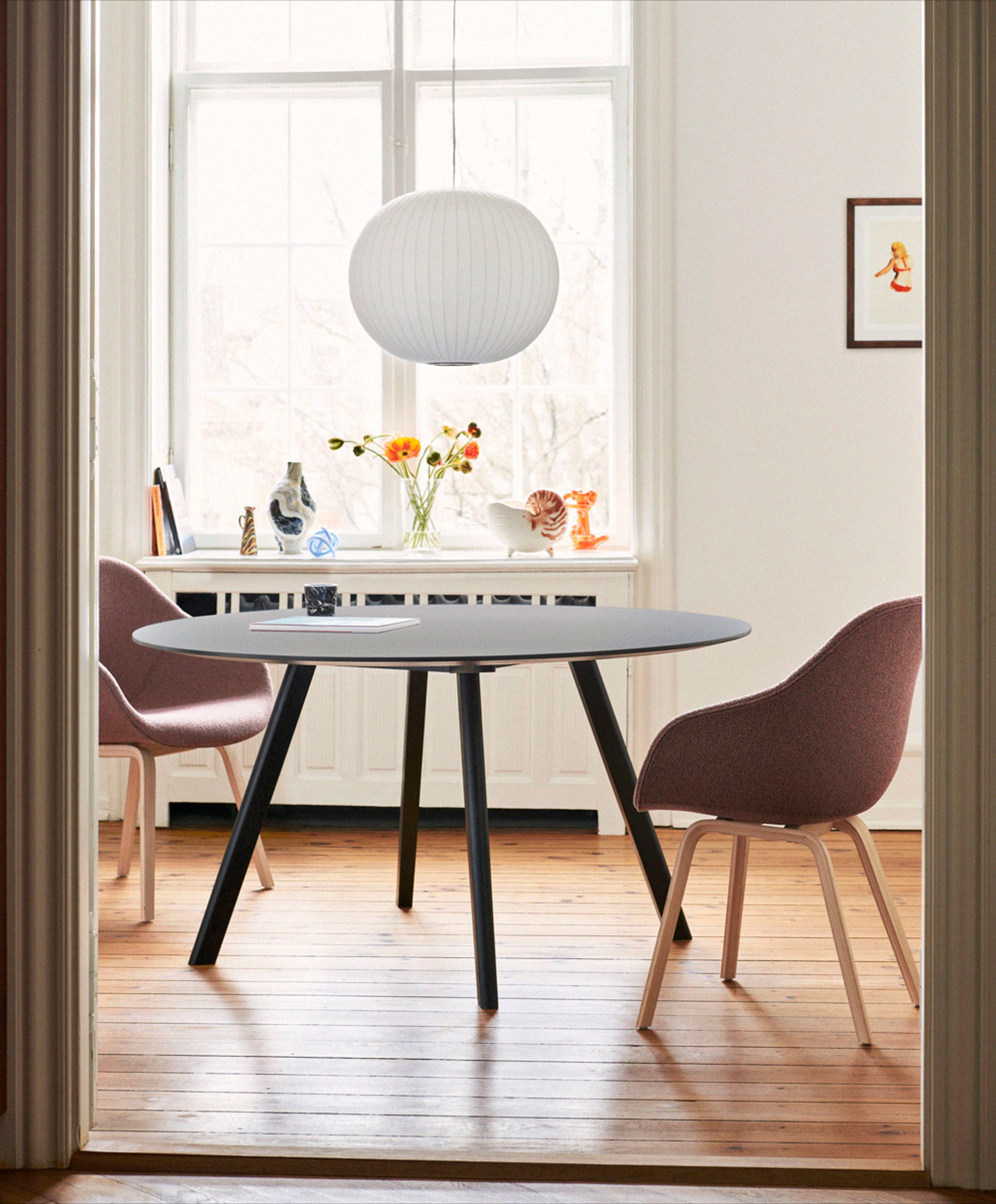 HAY - Matbord - CPH 25 Round - Tabletop: Matt Lacquered Oak