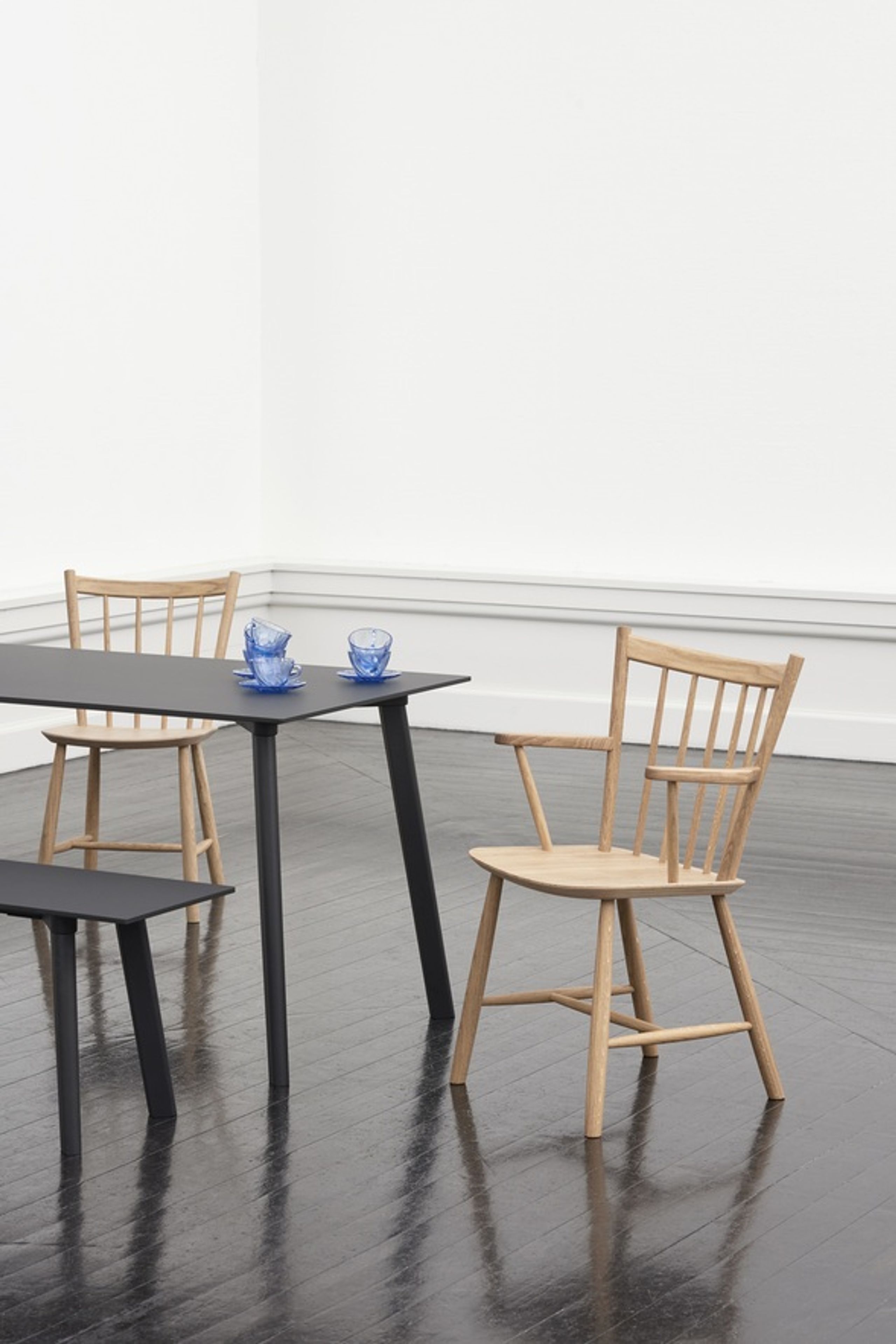 HAY - Table à manger - CPH Deux 210 2.0 - Ink Black Laminate / Lacquered Oak - 75