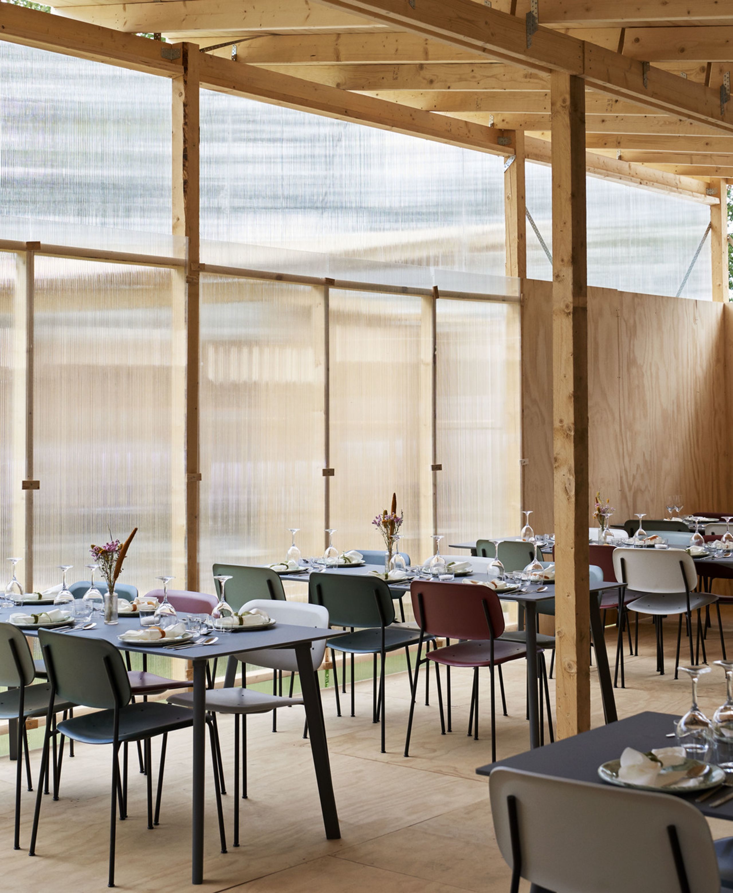 HAY - Matbord - CPH Deux 210 2.0 - Stone Grey Laminate / Lacquered Oak - 200