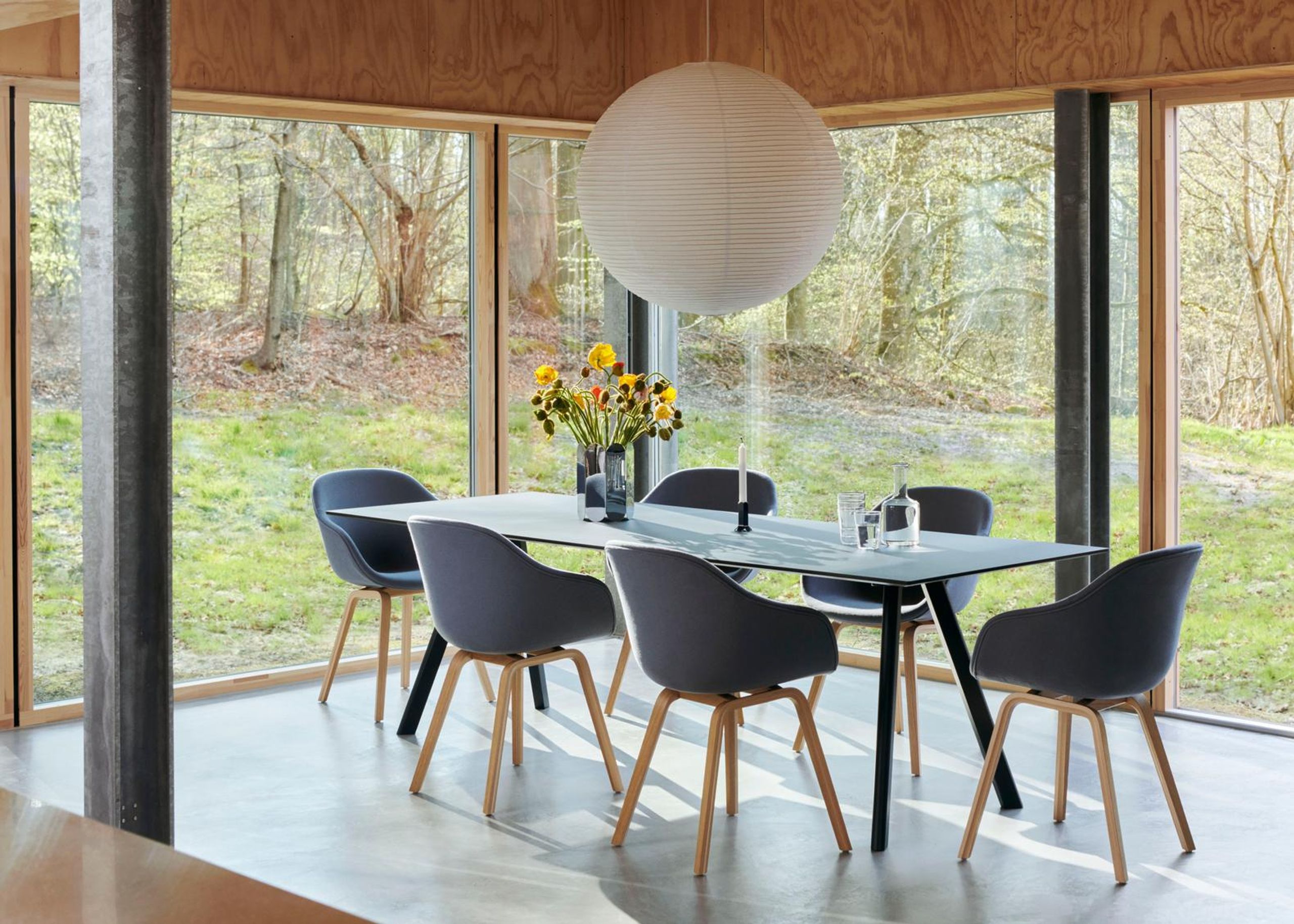 HAY - Spisebord - CPH30 2.0 Table - Smokey Blue Linoleum / Deep Blue Lacquered Oak