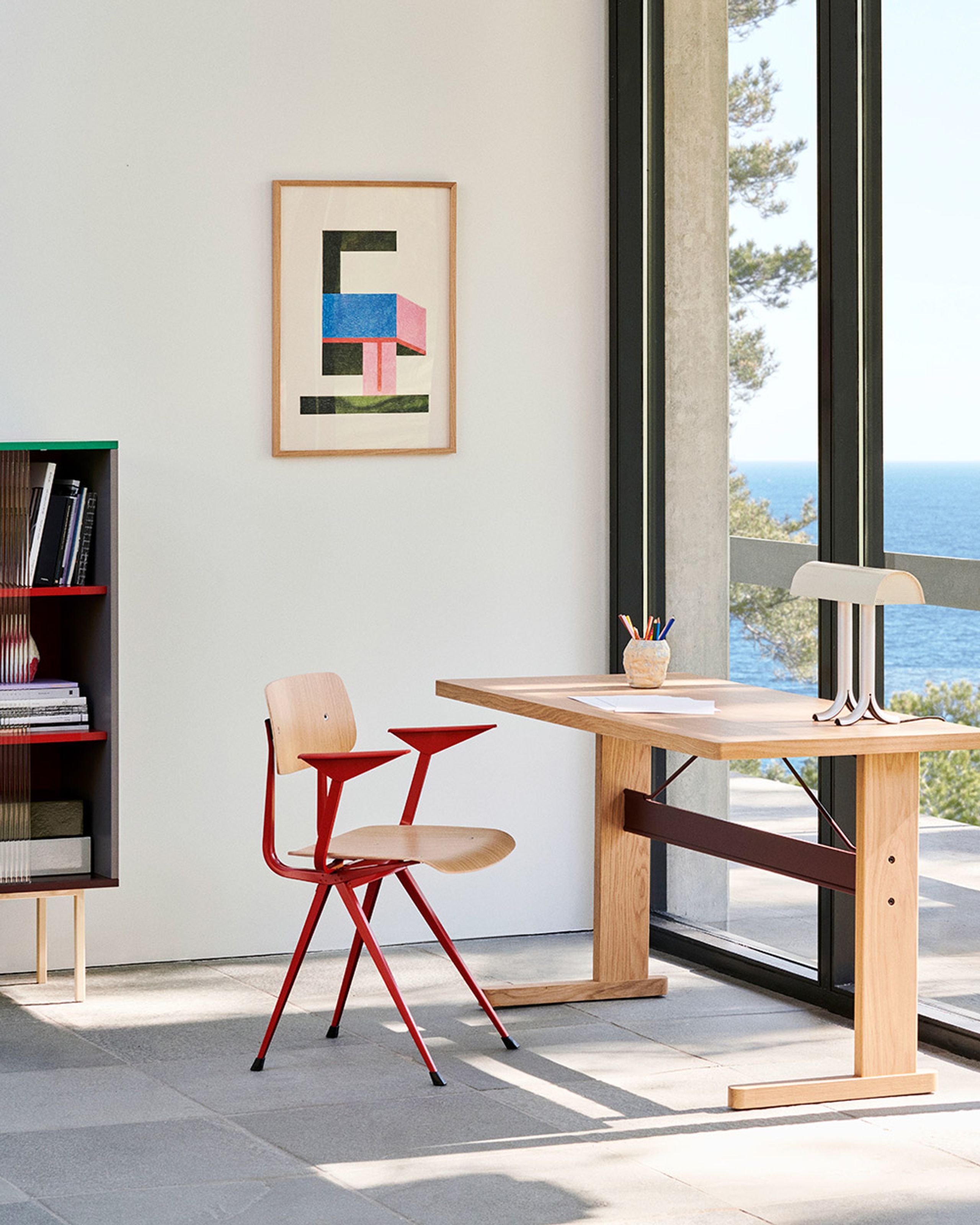 HAY - Spisebord - Passerelle Desk - Clear Water-Based Lacquered Oak w. Burgundy Crossbar