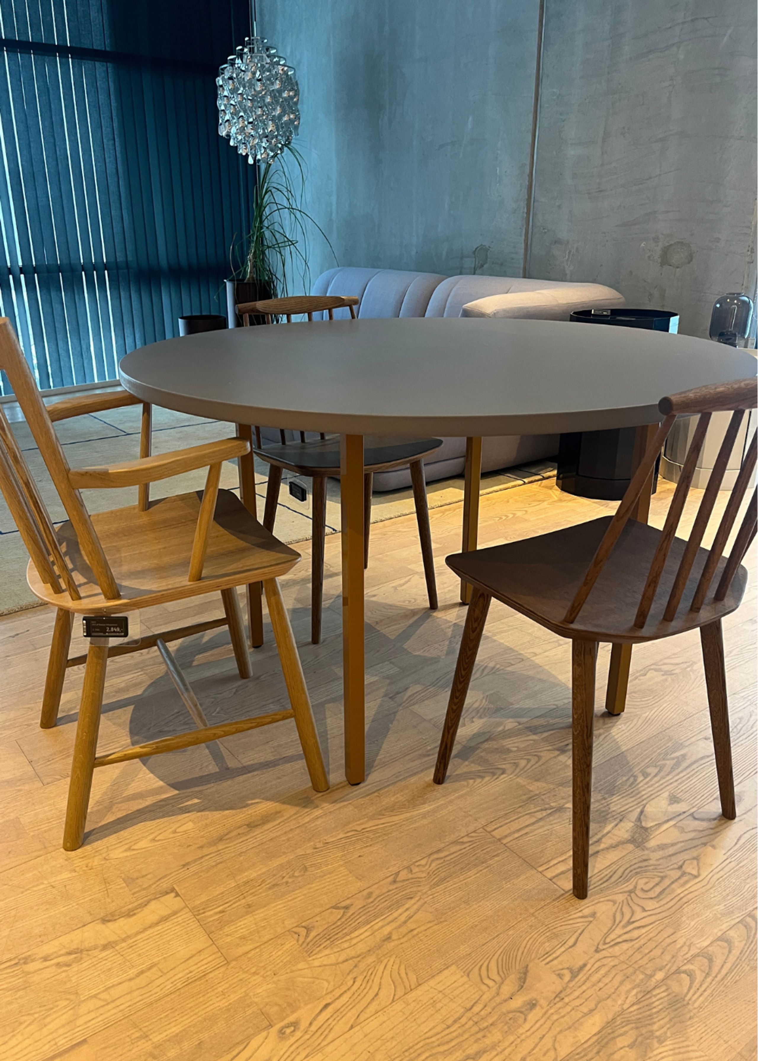 HAY - Dining Table - Two-Colour Table - Round - Ochre/Light Grey - Showroom Model