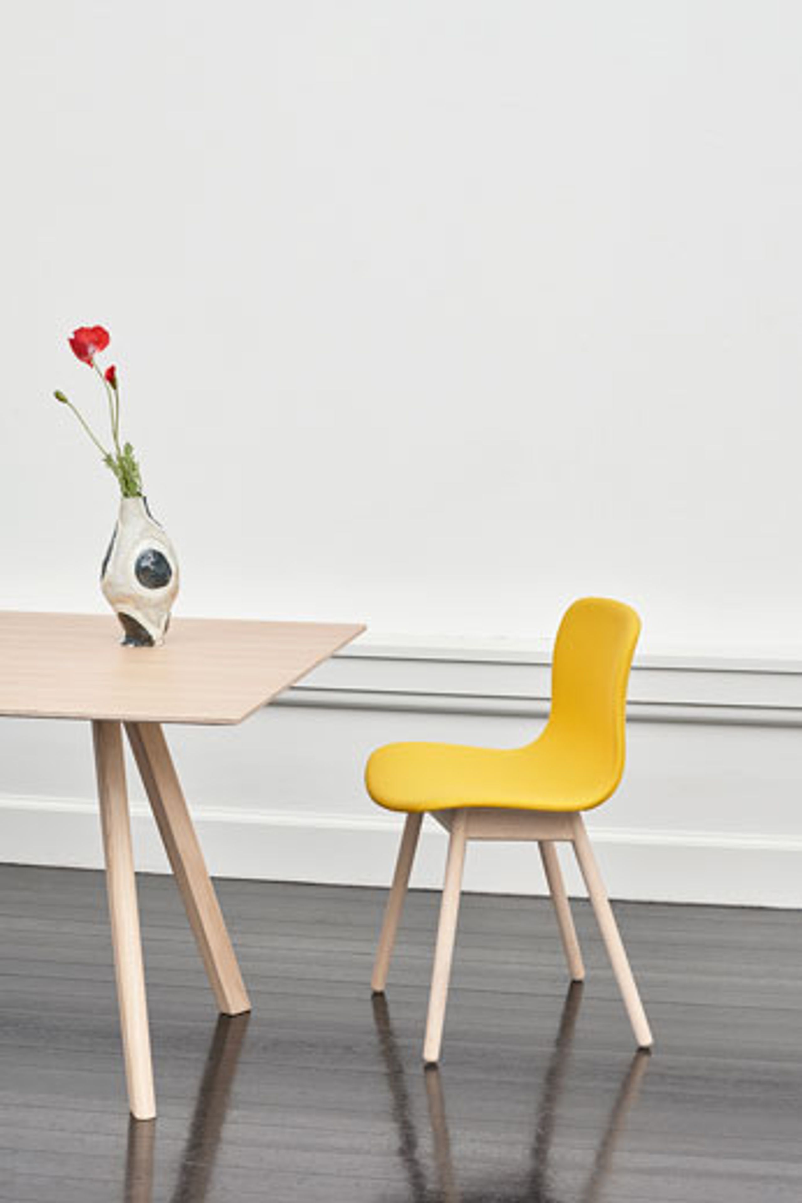 HAY - Cadeira de jantar - AAC 13 - Full Upholstery | New Edition - Steelcut 190