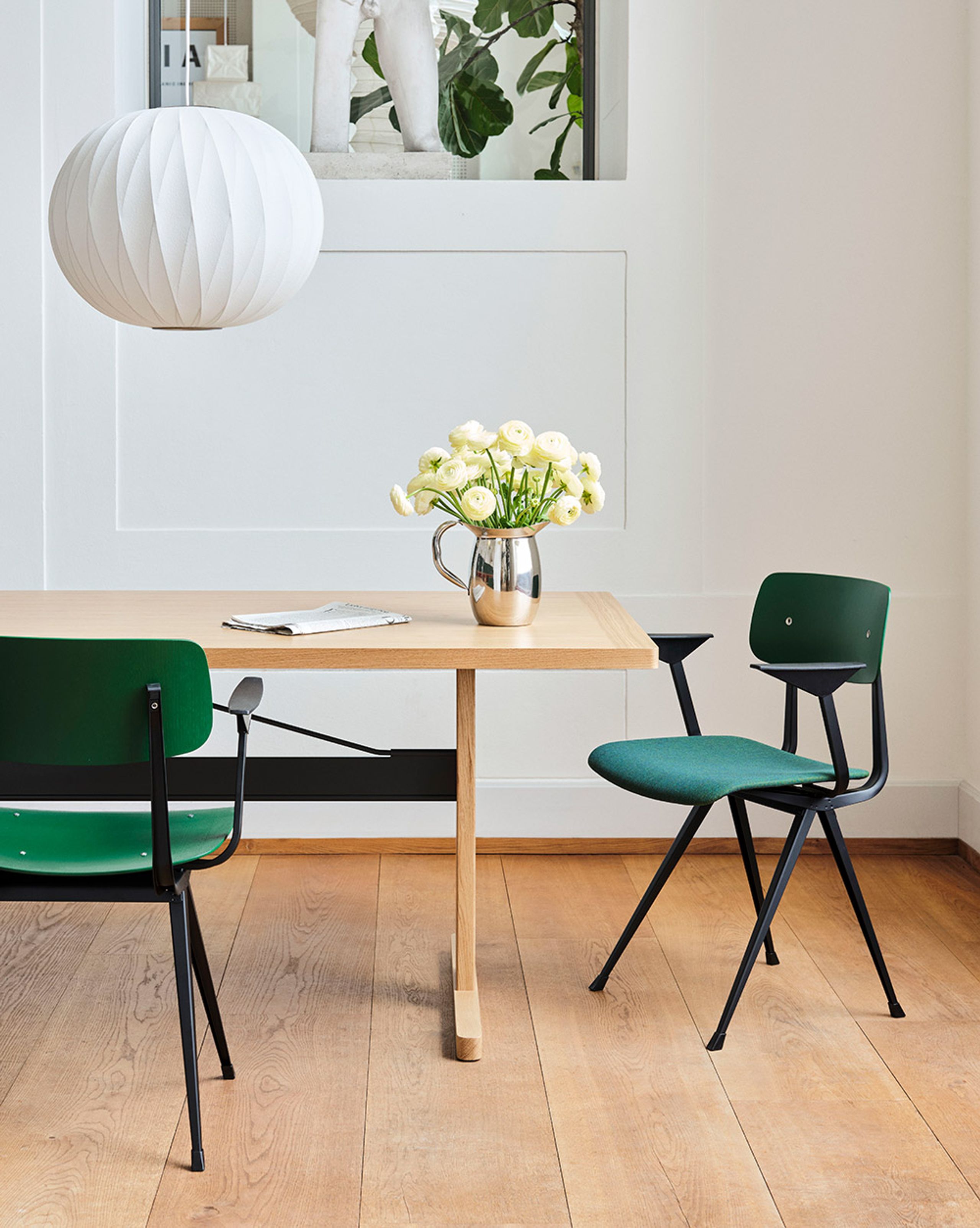 HAY - Spisebordsstol - Result Armchair / Seat Upholstery - Smoked Water-Based Lacquered Oak & Atlas 671 / Tomato