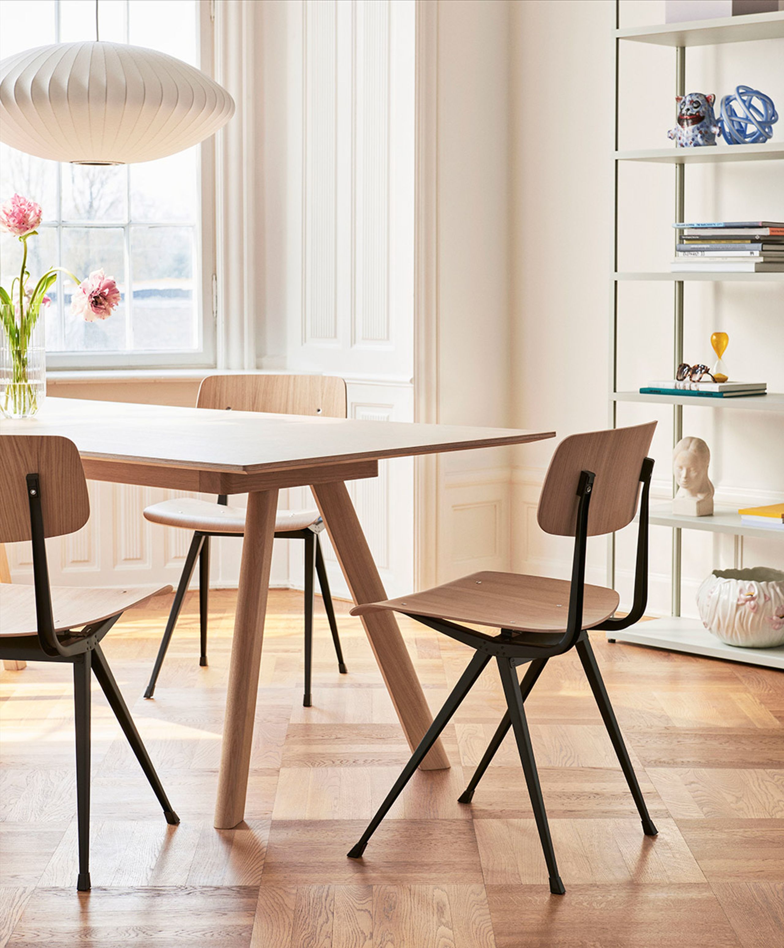 HAY - Esstischstuhl - Result Chair - Smoked Water-Based Lacquered Oak / Beige