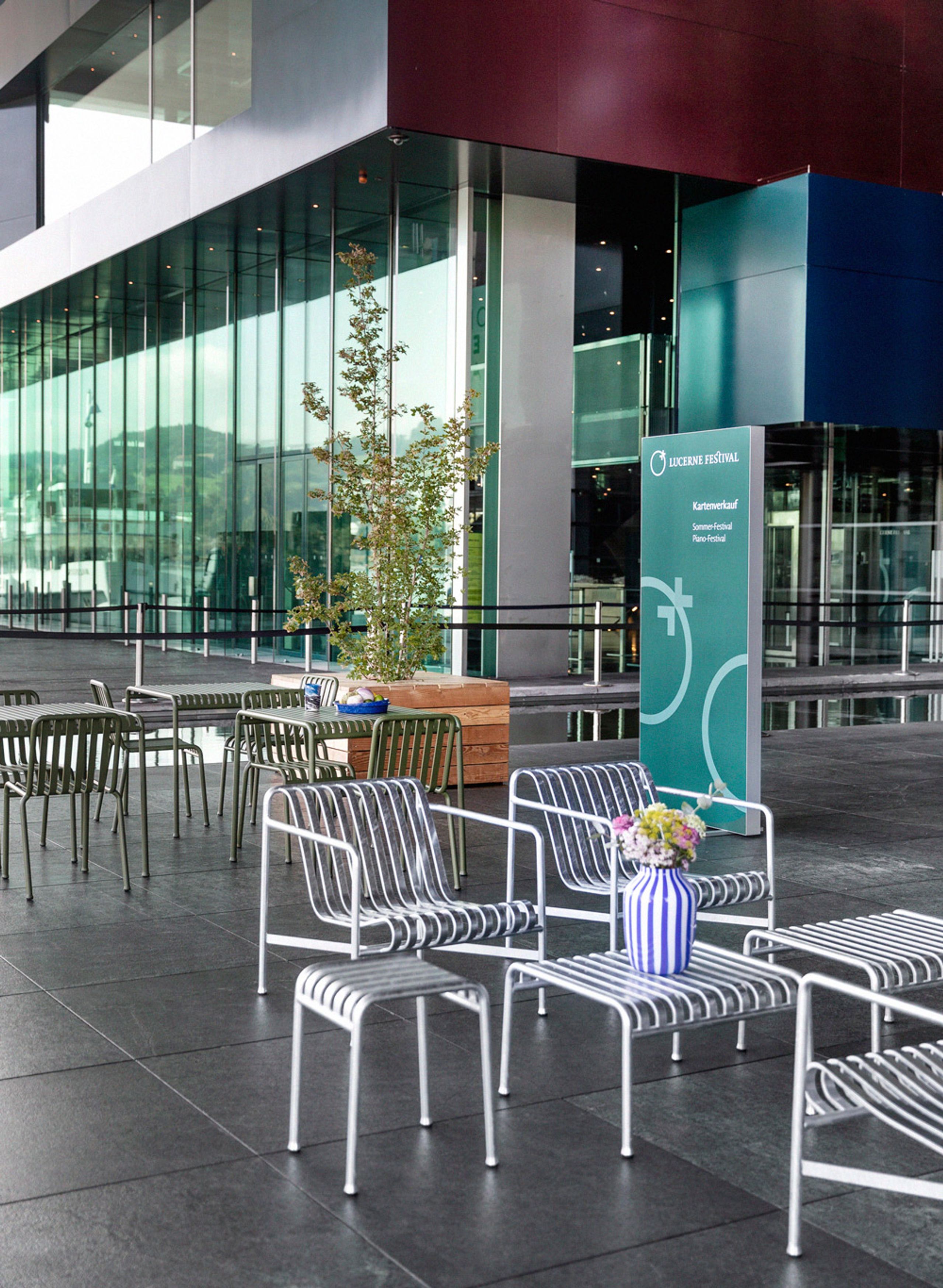 HAY - Stoel - PALLISADE / Chair - Olive