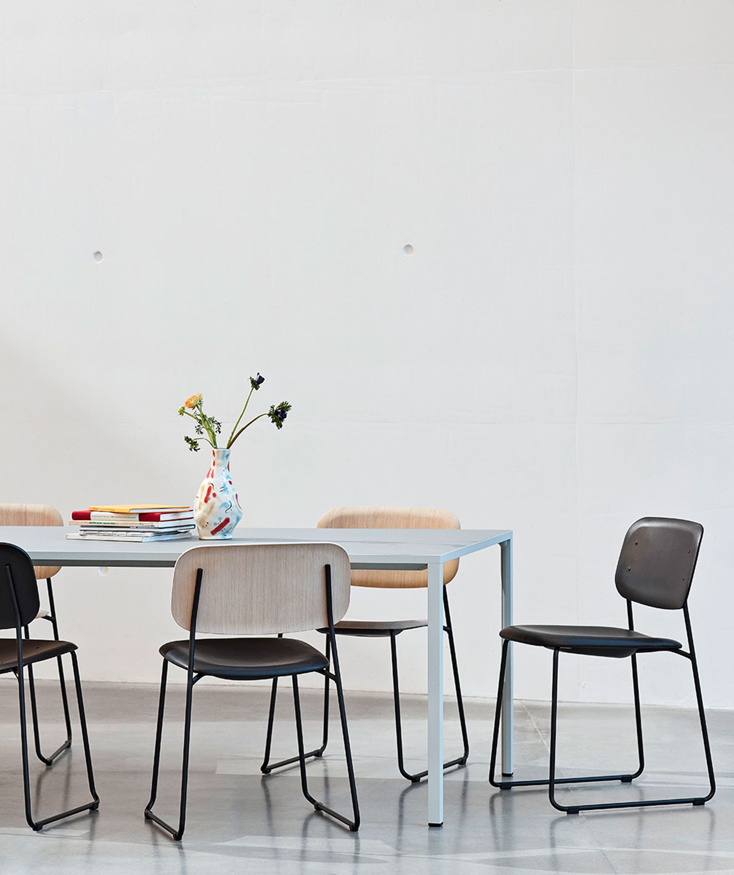 HAY - Chair - Soft Edge 10 / Sled Base - Black/Black Steel