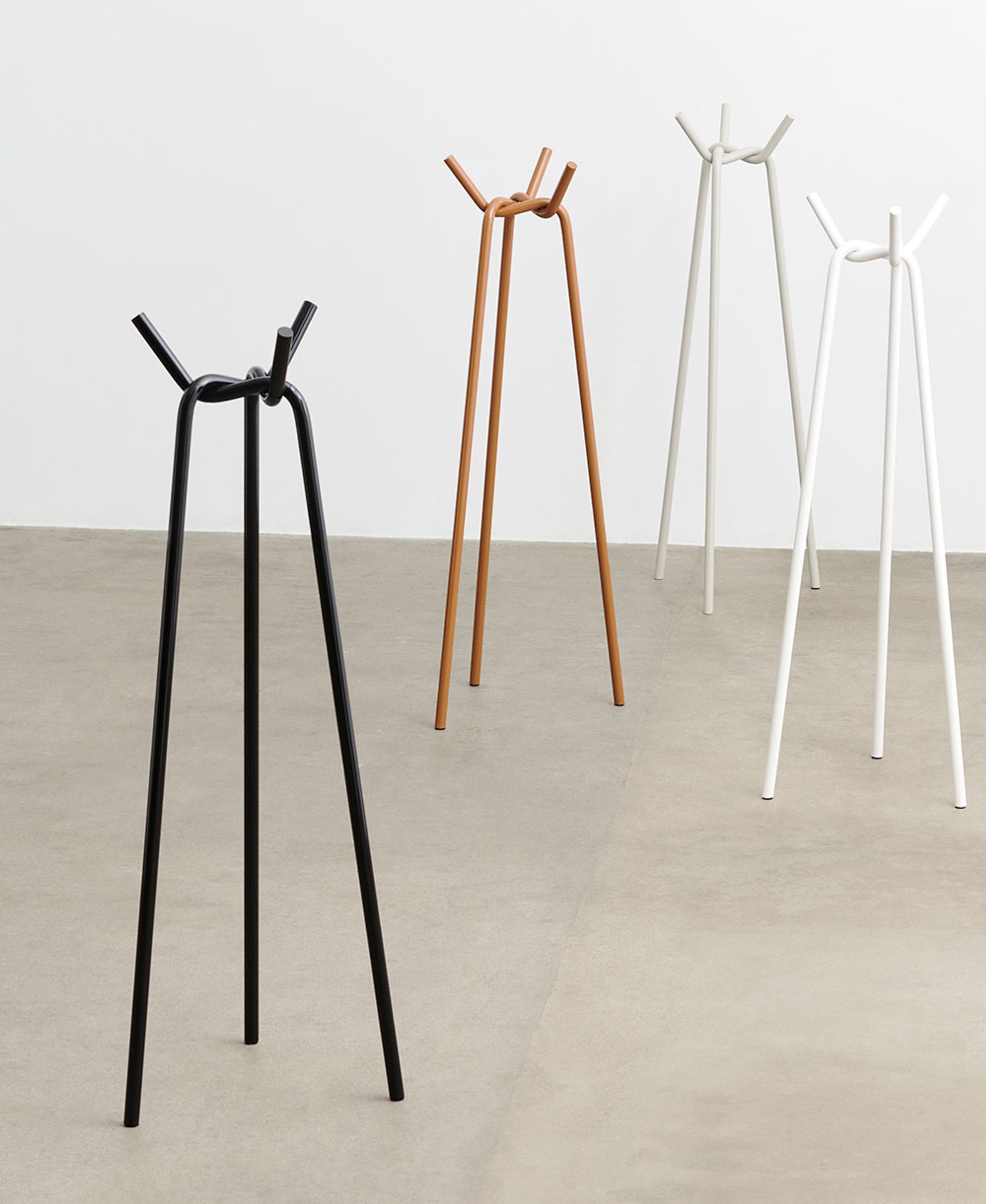HAY - Coat Stand - Knit - Black