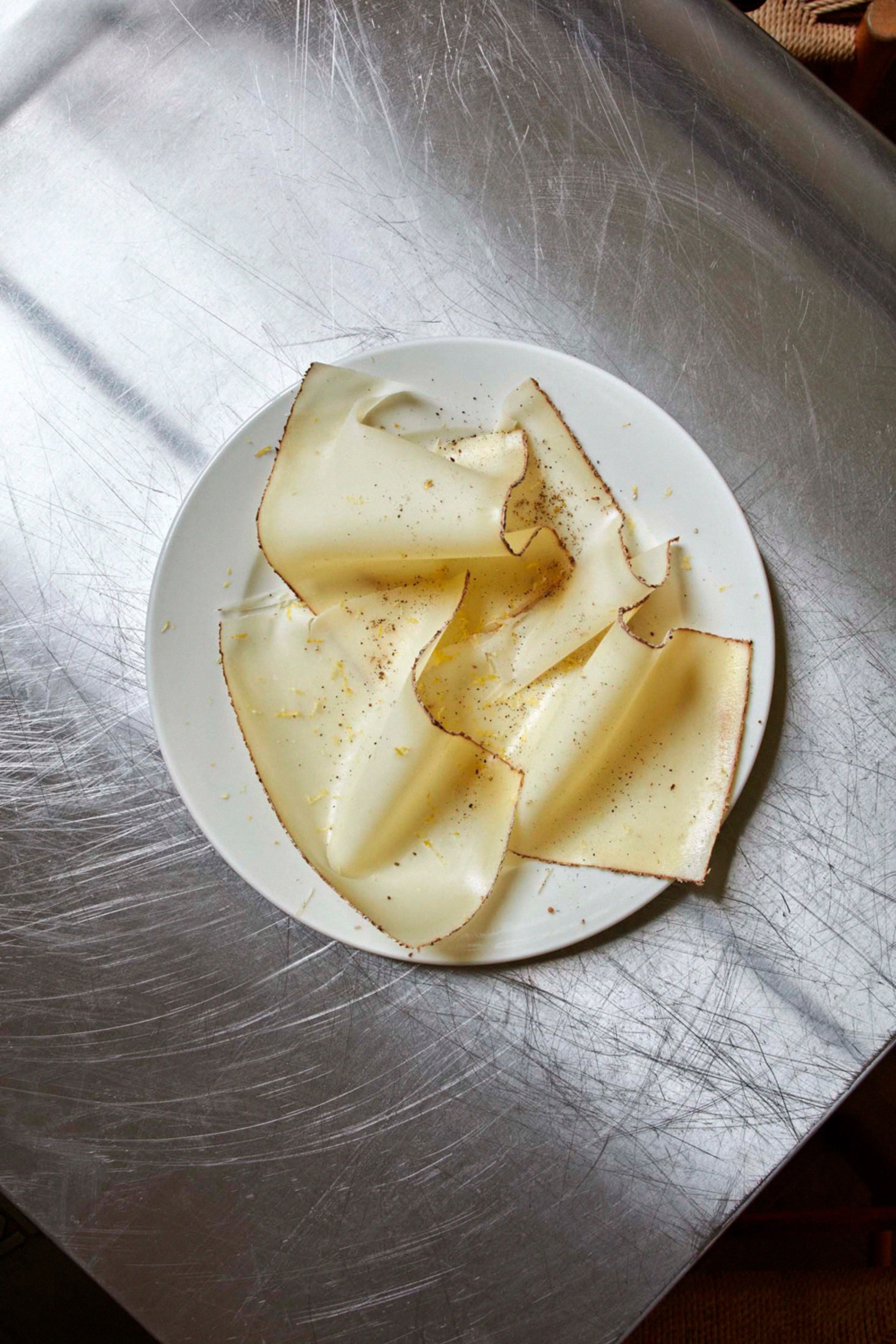 HAY - Plate - Rainbow Collection / Medium Plate - Sand