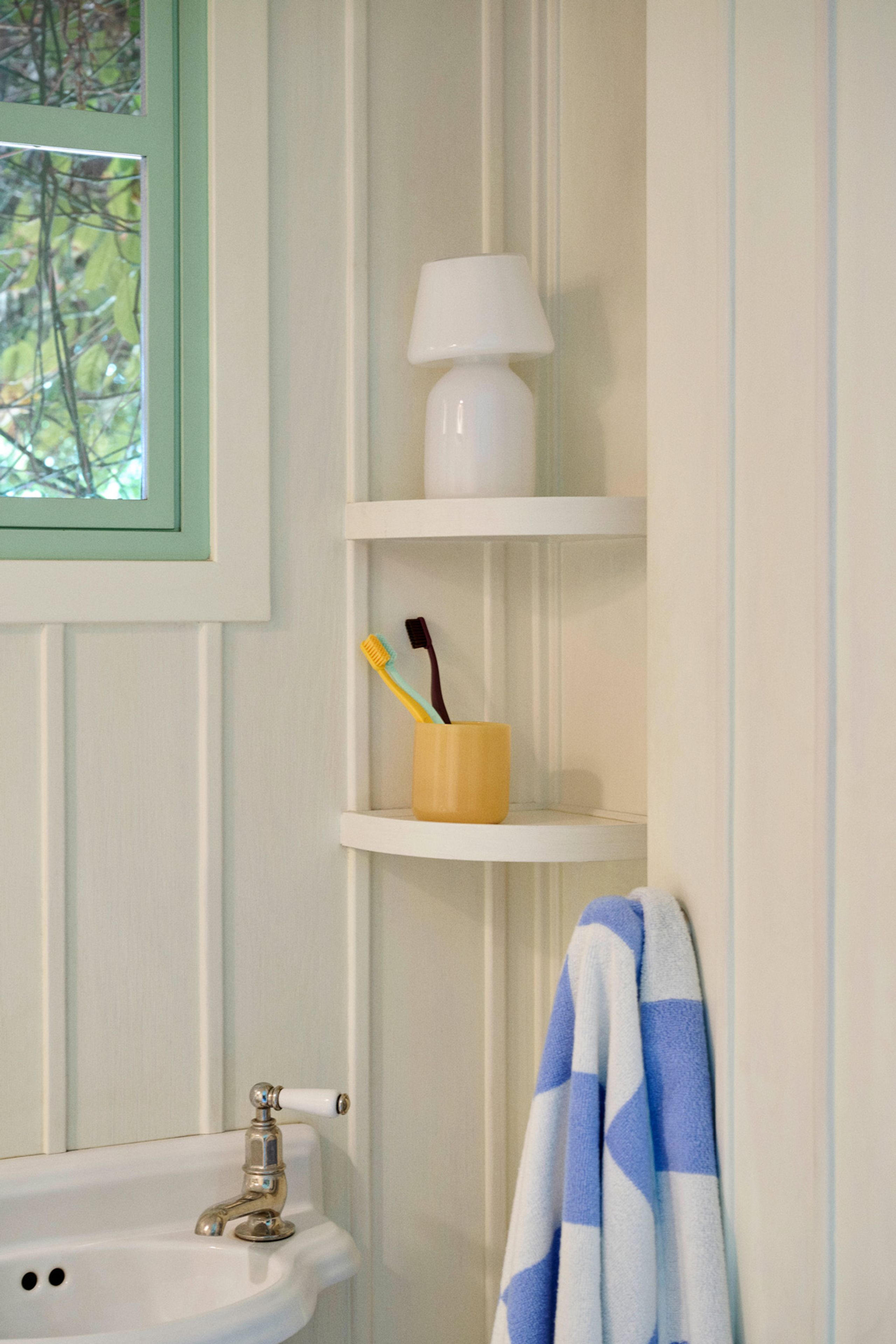 HAY - Tandbørste - Tann Toothbrush - Purple