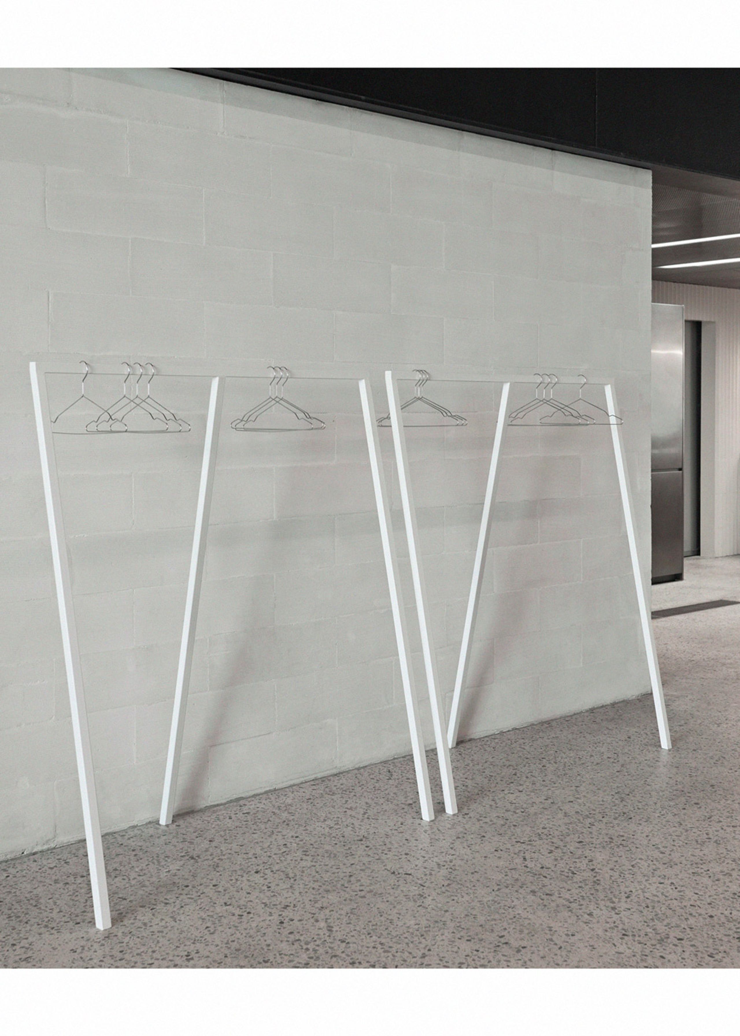 HAY - Tøjstativ - LOOP Stand Wardrobe - White