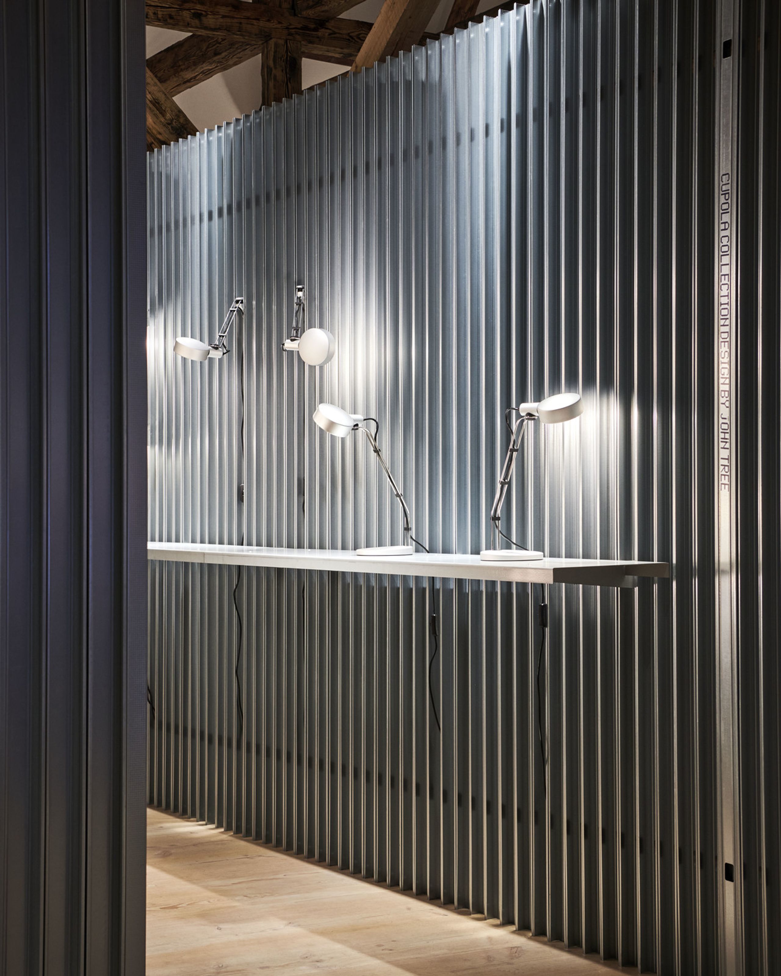 HAY - Wall lamp - Cupola Wall Lamp - Clear anodised