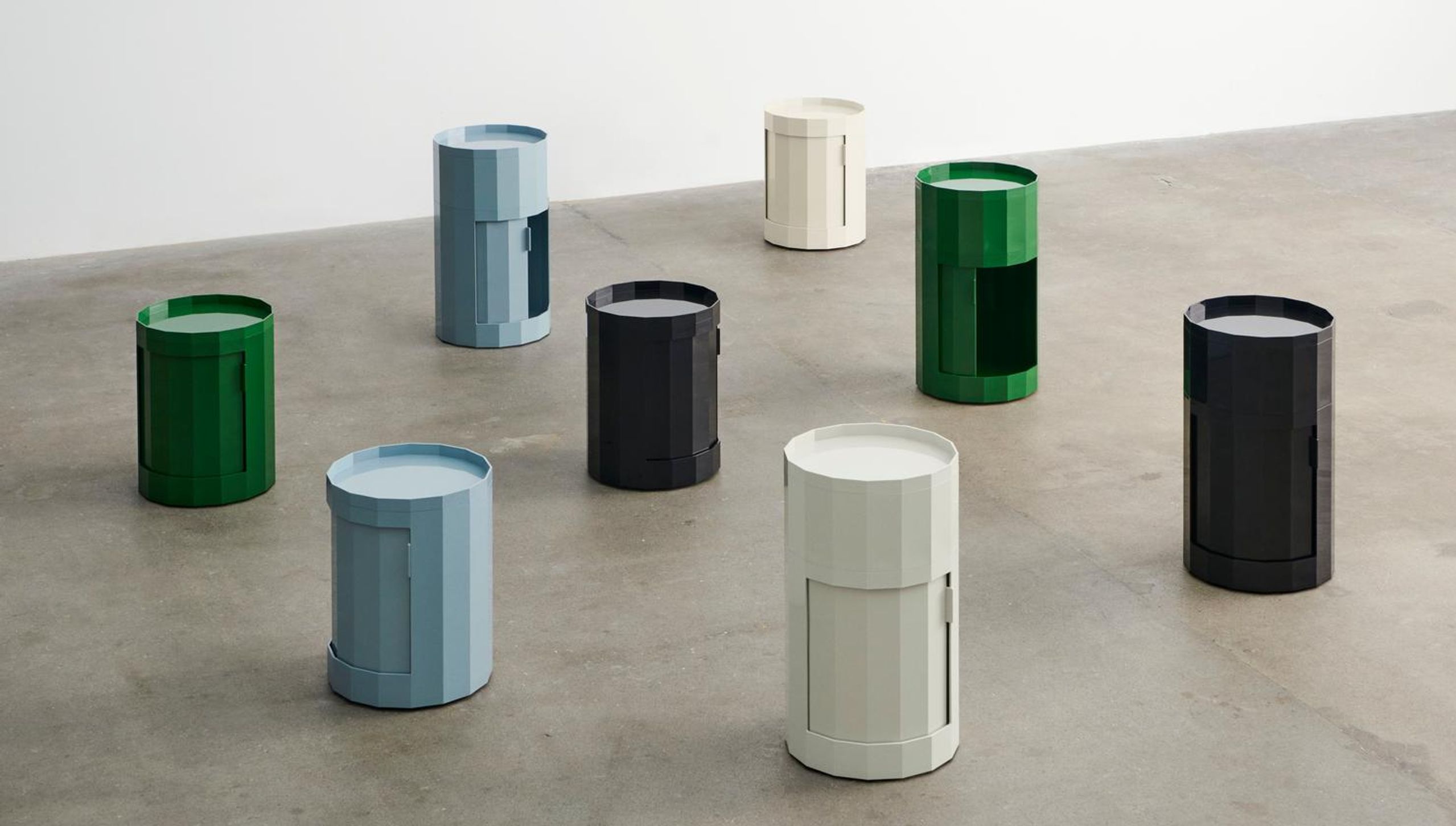 HAY - Vaskeklud - Facet Cabinet Low - Anthracite