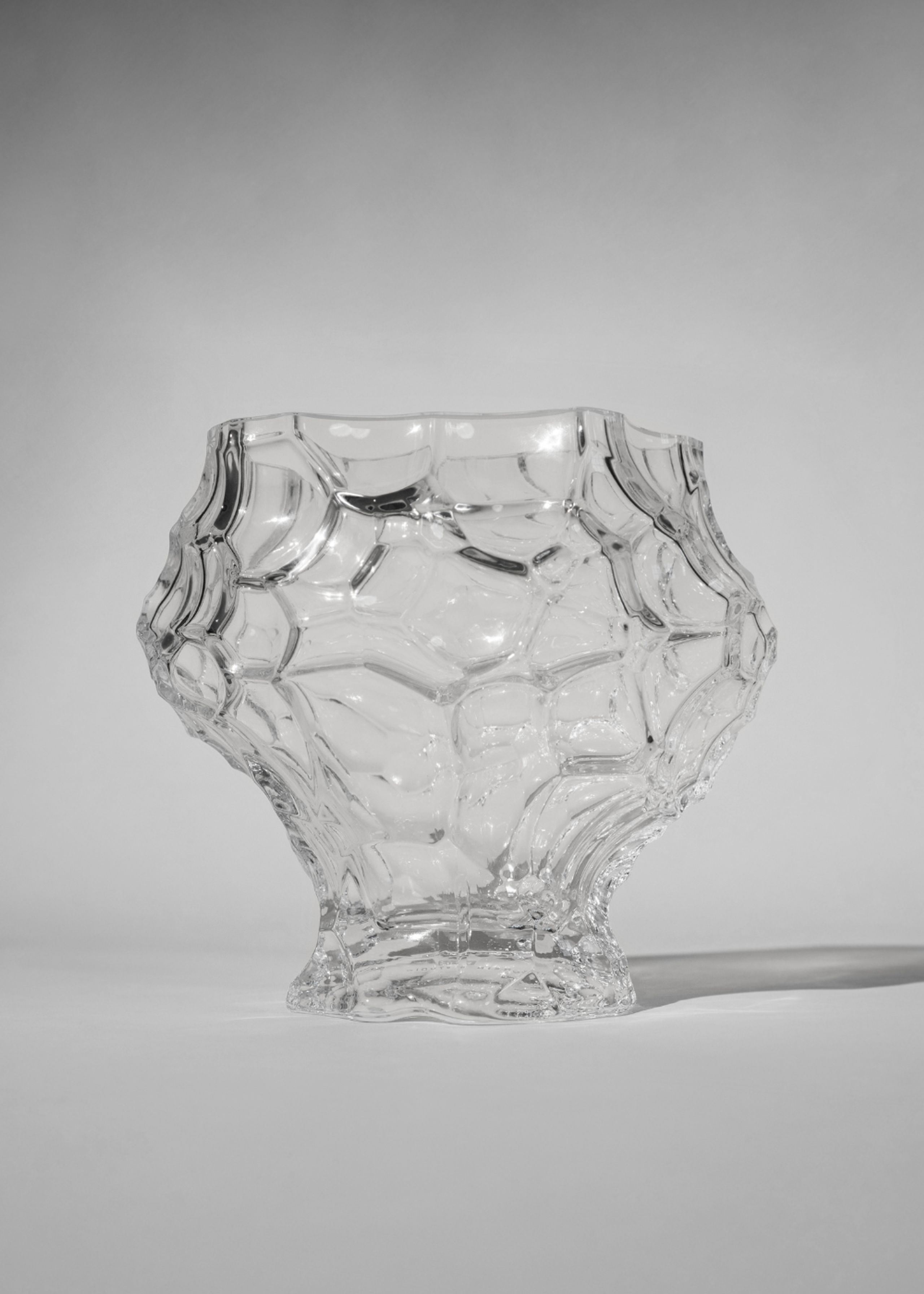 Hein Studio - Vase - Canyon Vase - Midi - Clear