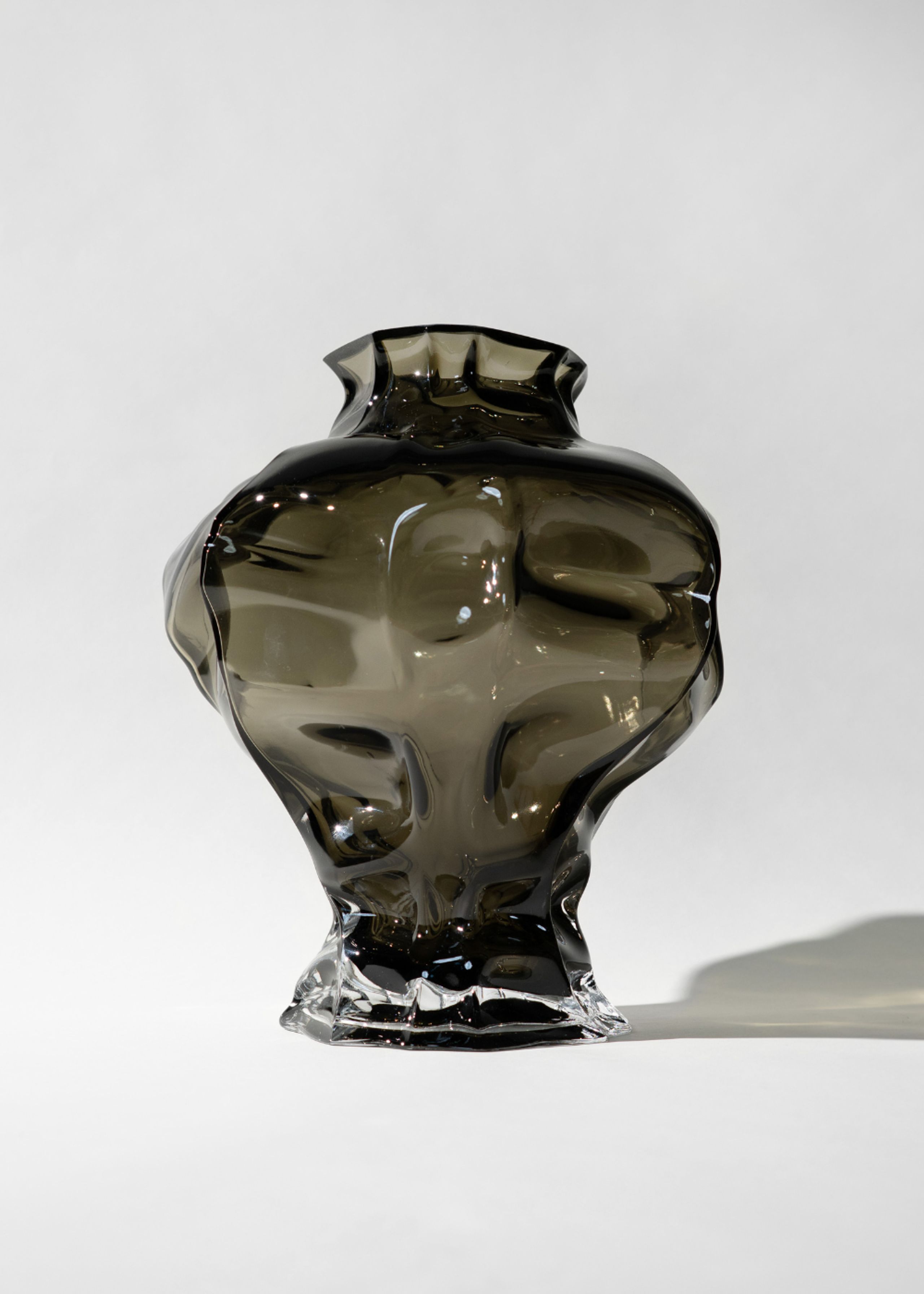 Hein Studio - Vase - Ammonit Large - New Smoke