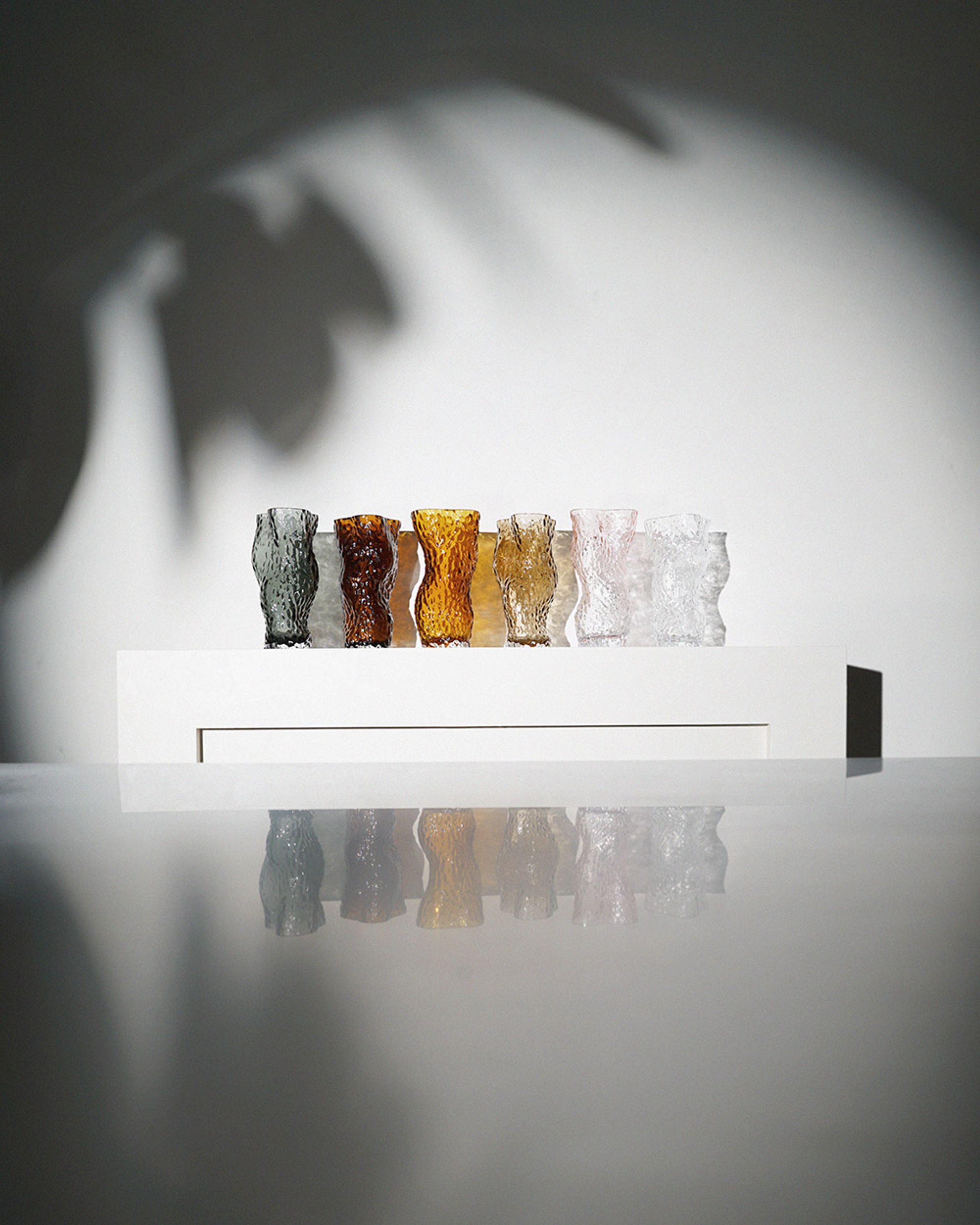 Hein Studio - Vas - Ostrea Rock Glass Vase - Smoke