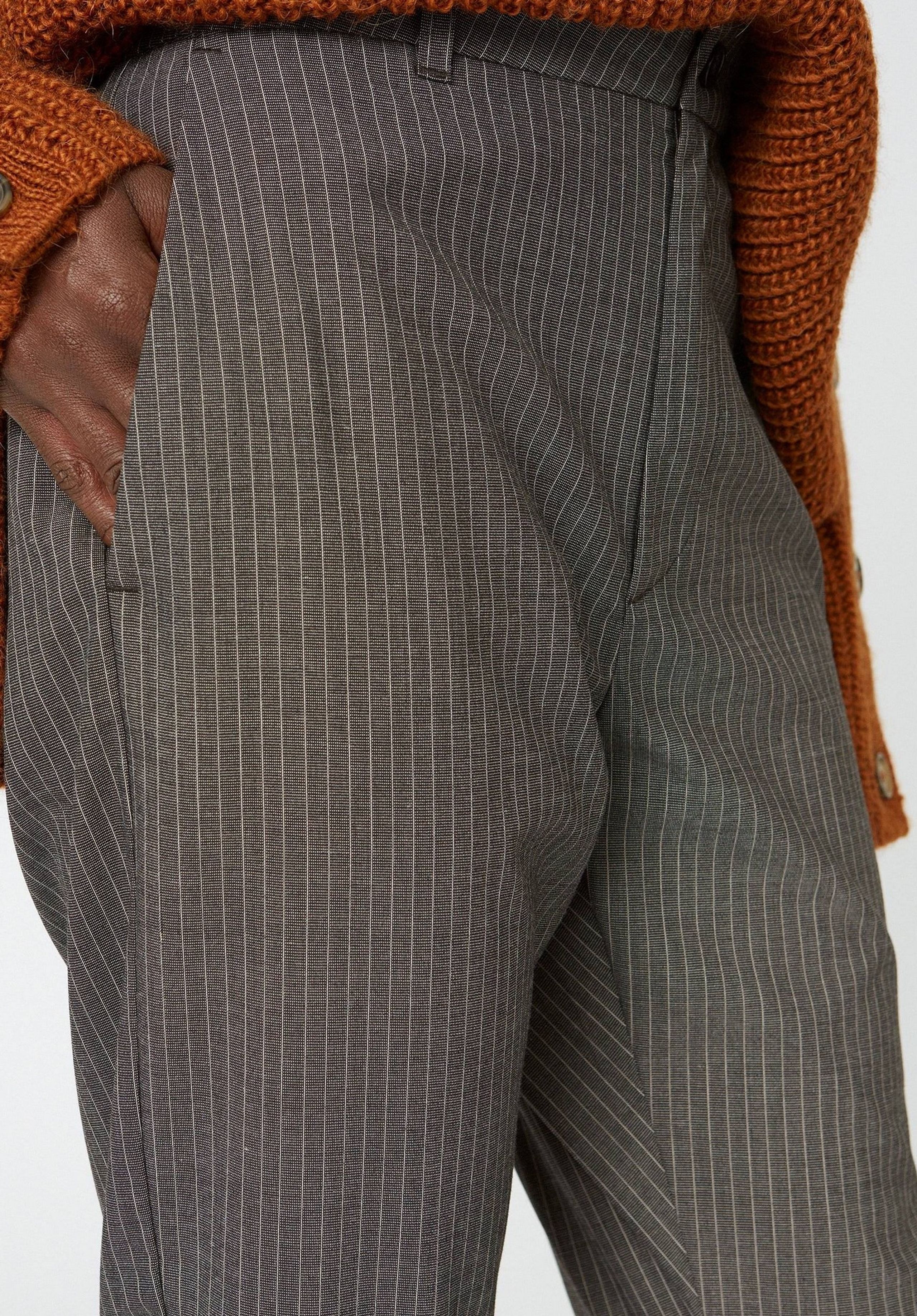 HOPE - Hose - News Edit Trouser SS21 - Brown Stripe