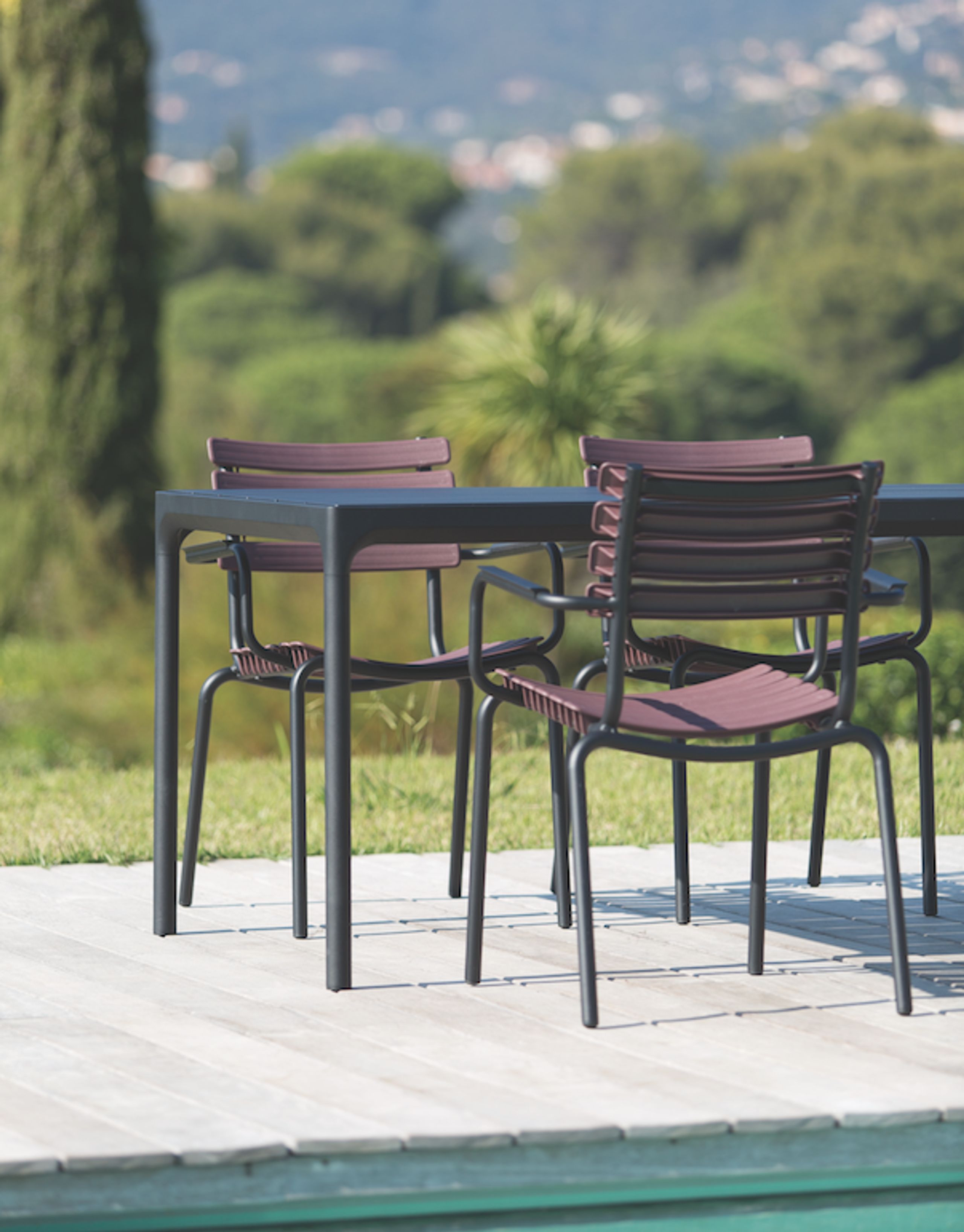 HOUE - Table - FOUR Table Bamboo Top - Black/Bamboo 90x160