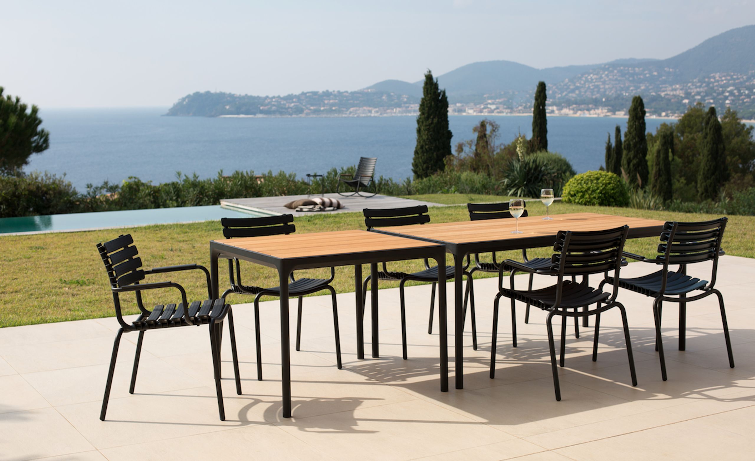 HOUE - Table - FOUR Table Bamboo Top - Black/Bamboo 90x160