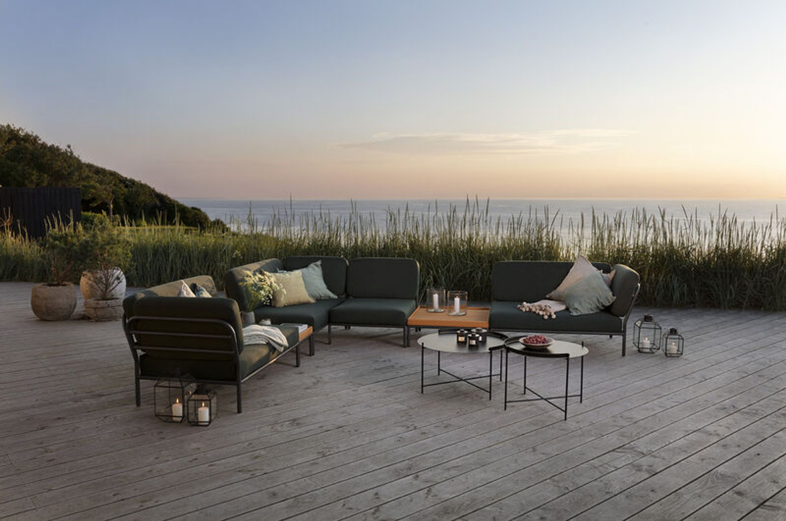 HOUE - Havestol - LEVEL / Lounge Chair - Sooty Grey/Dark Grey