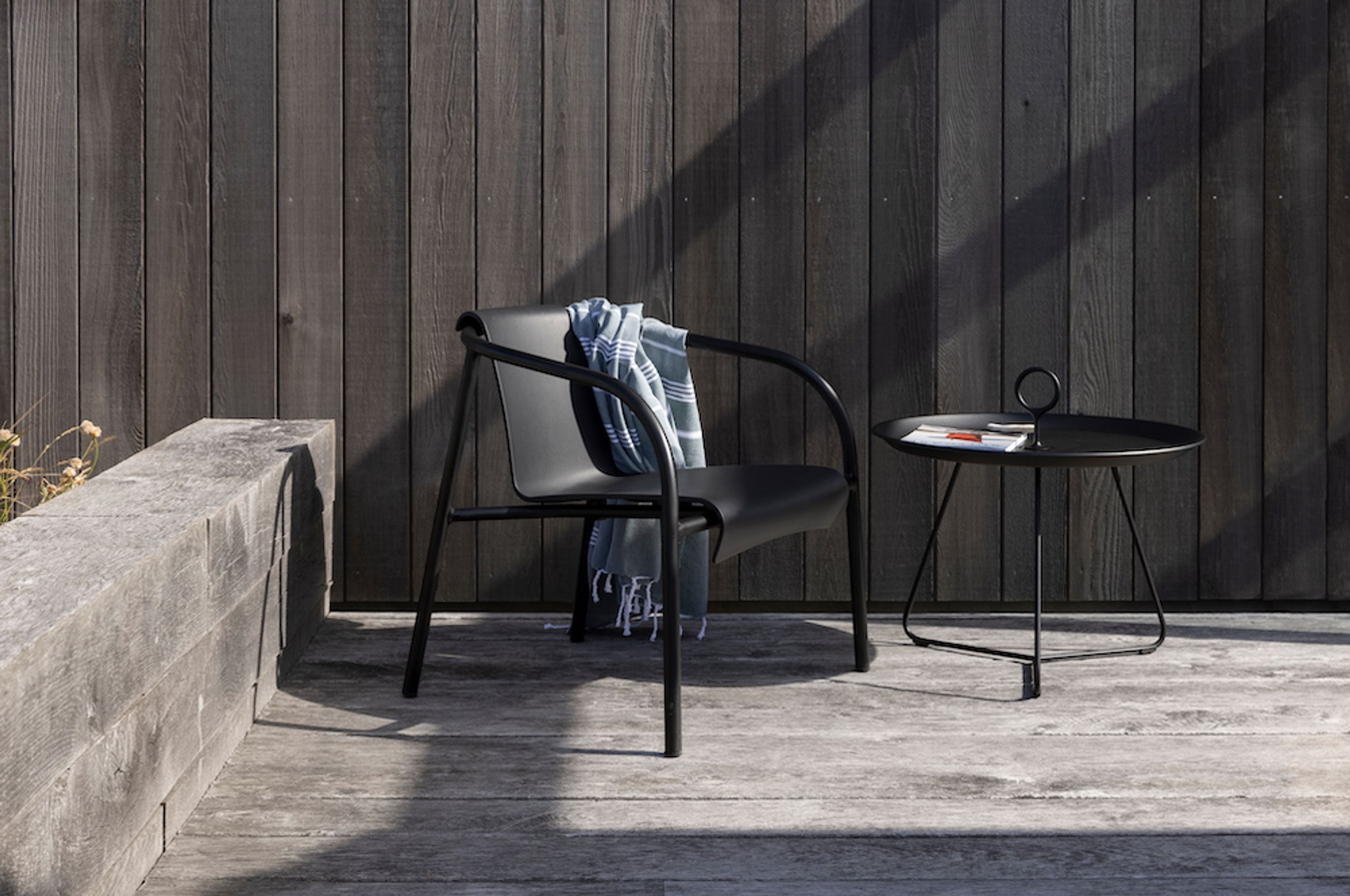 HOUE - Garden chair - Nami Lounge Chair - Black