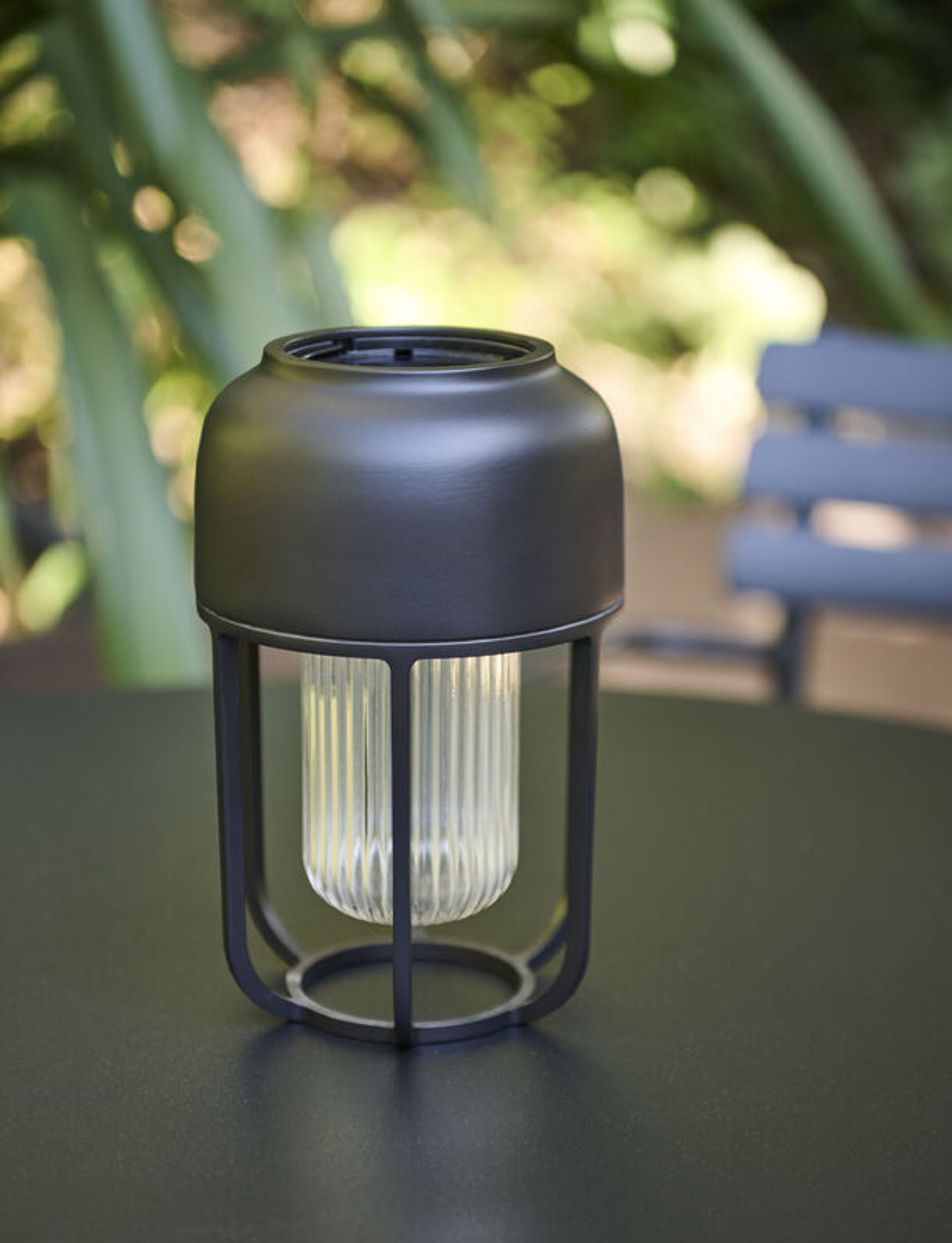 HOUE - Draagbare lamp - Light No.1 Portable Outdoor Lamp - Black