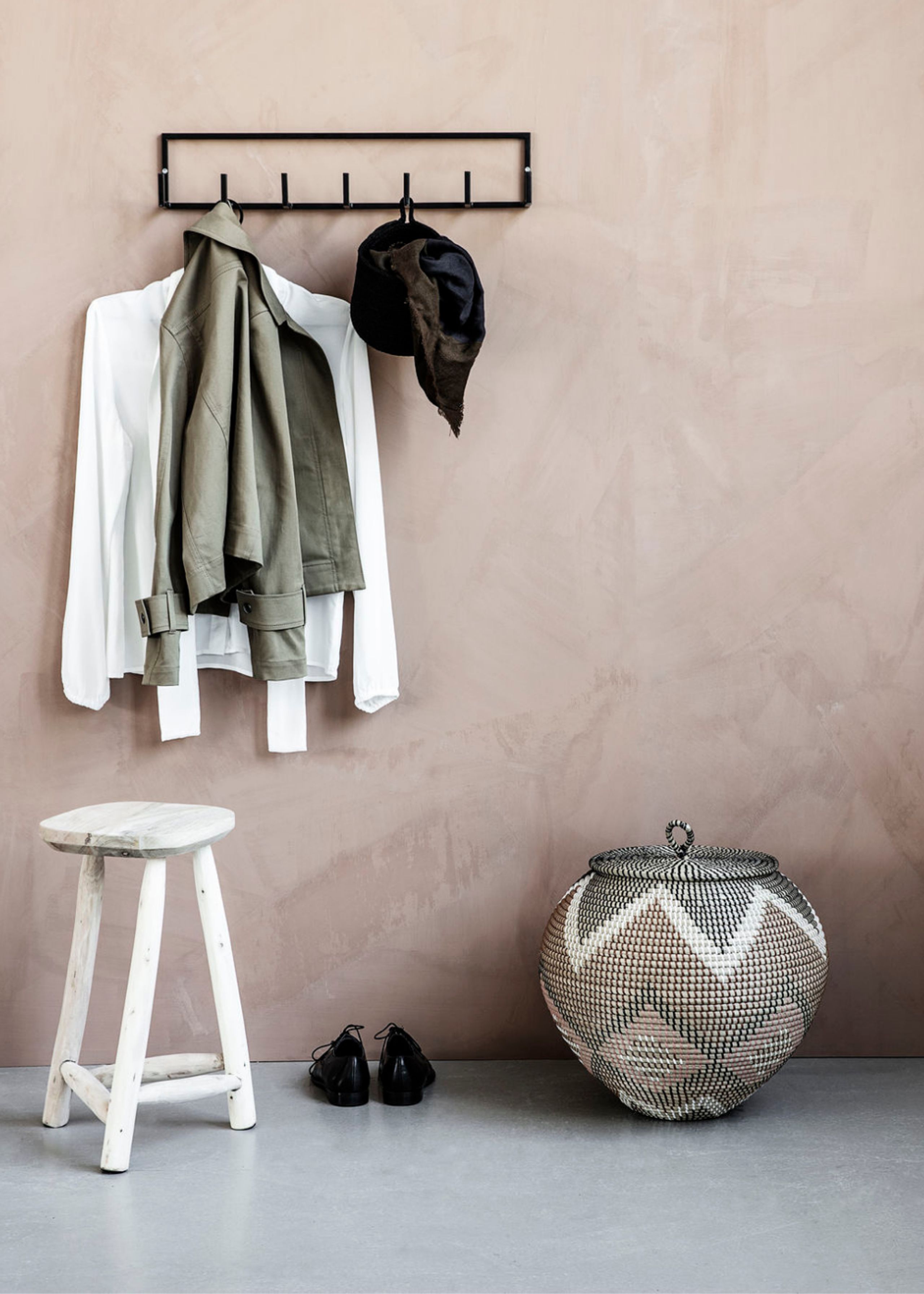 House doctor - Cintres - Knagerække - Rack - Sort