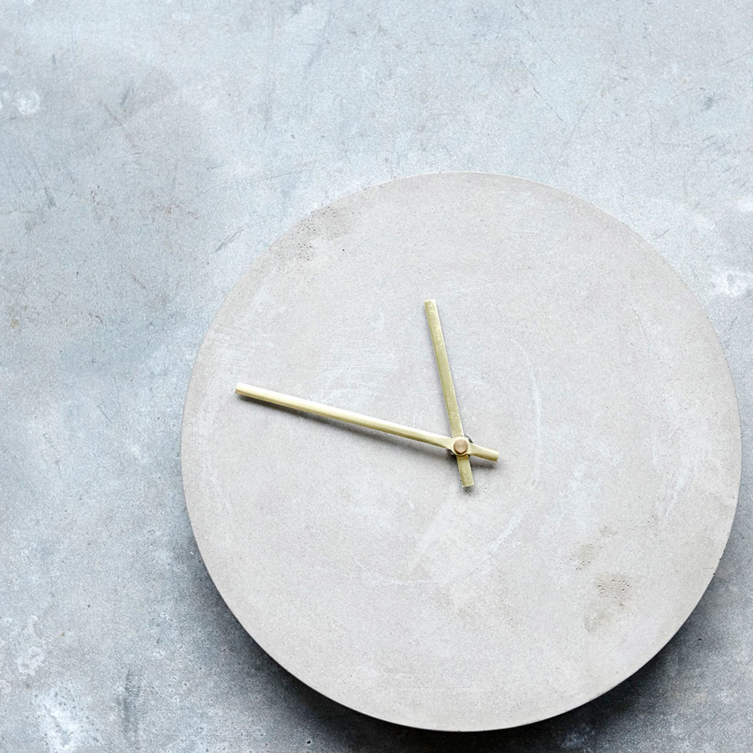 House doctor - Clock - WATCH from House Doctor - Concrete