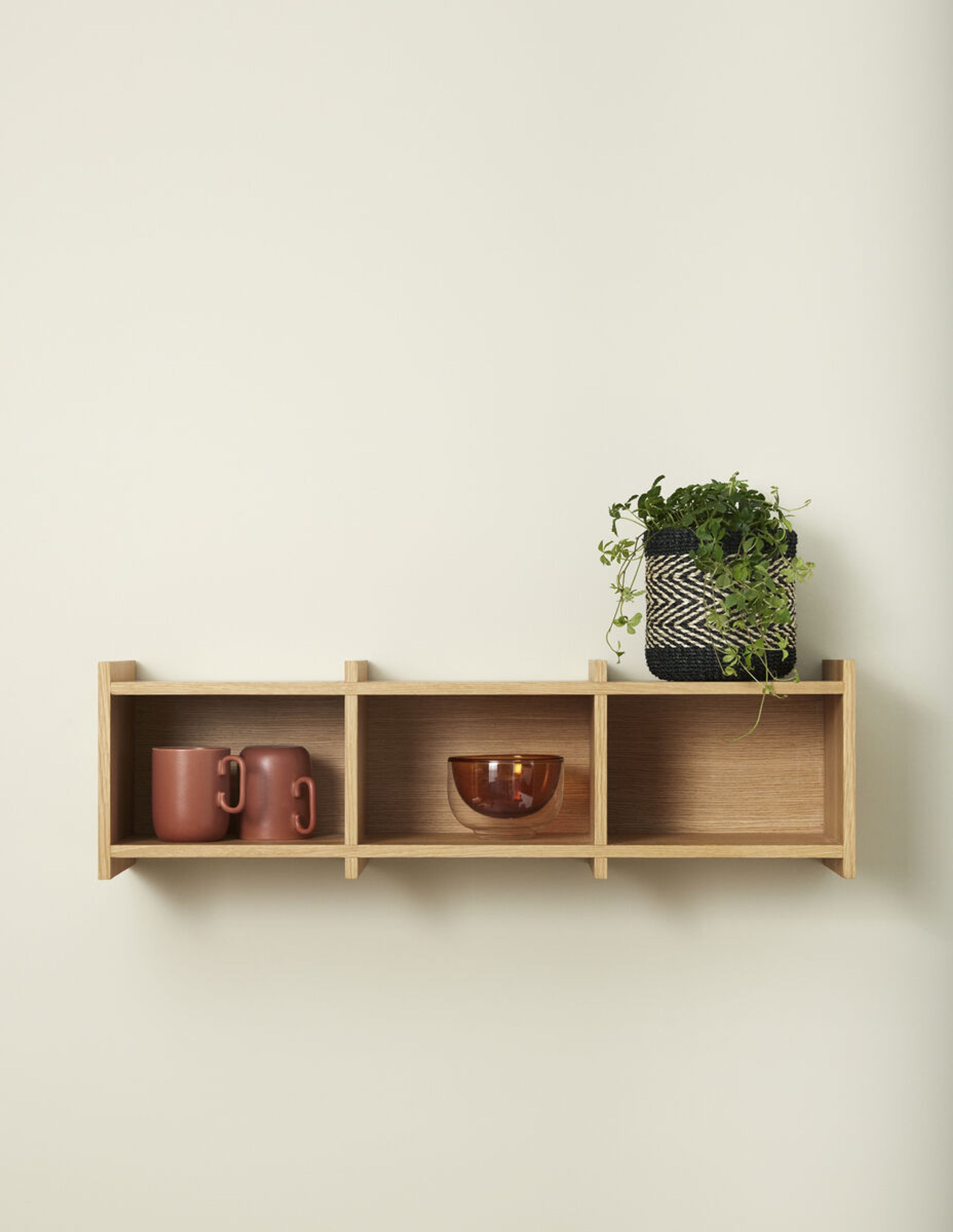 Hübsch - Hylde - Focal Shelf Unit - Oak natur