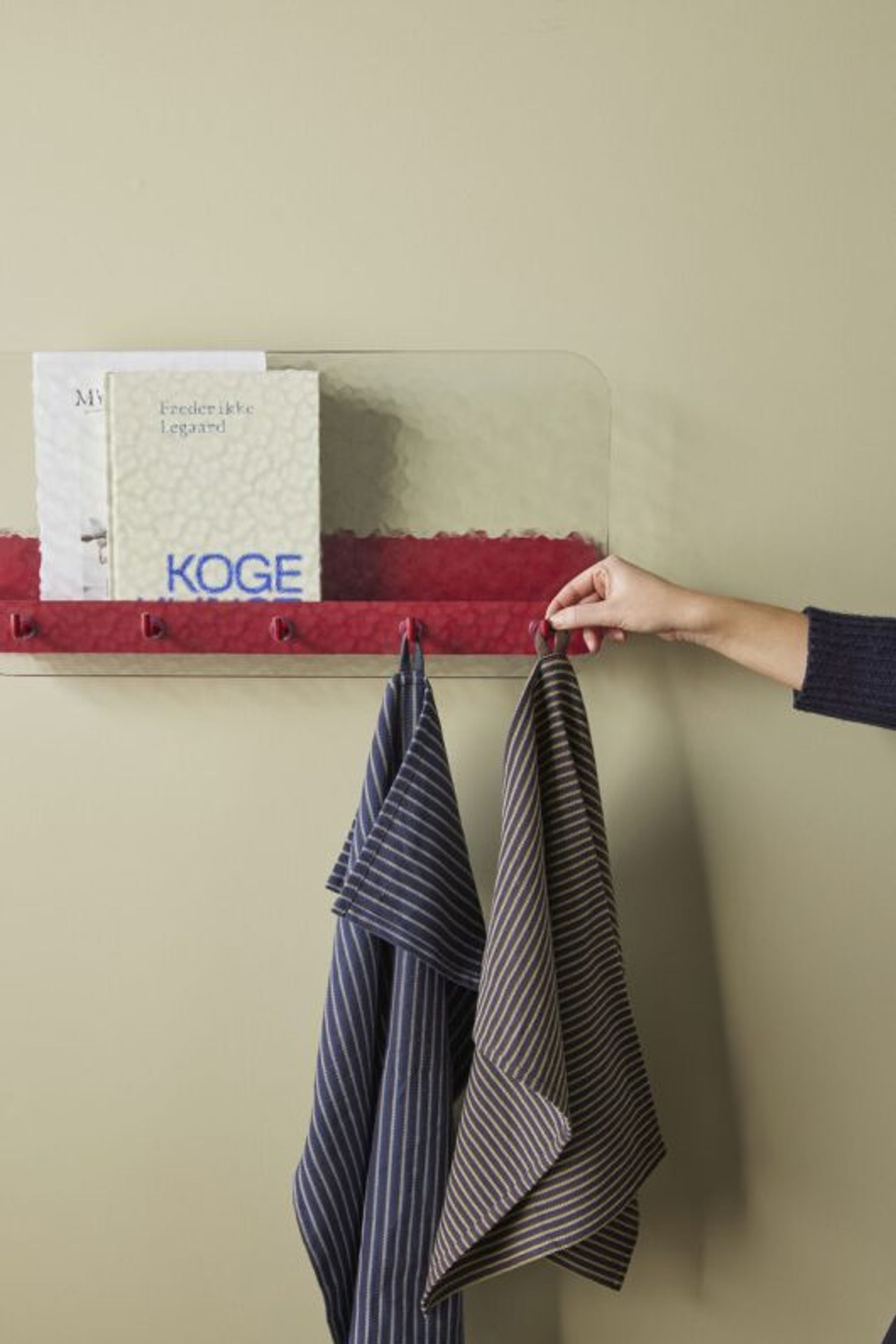 Hübsch - Shelf - Shack Shelf - Textured/Red