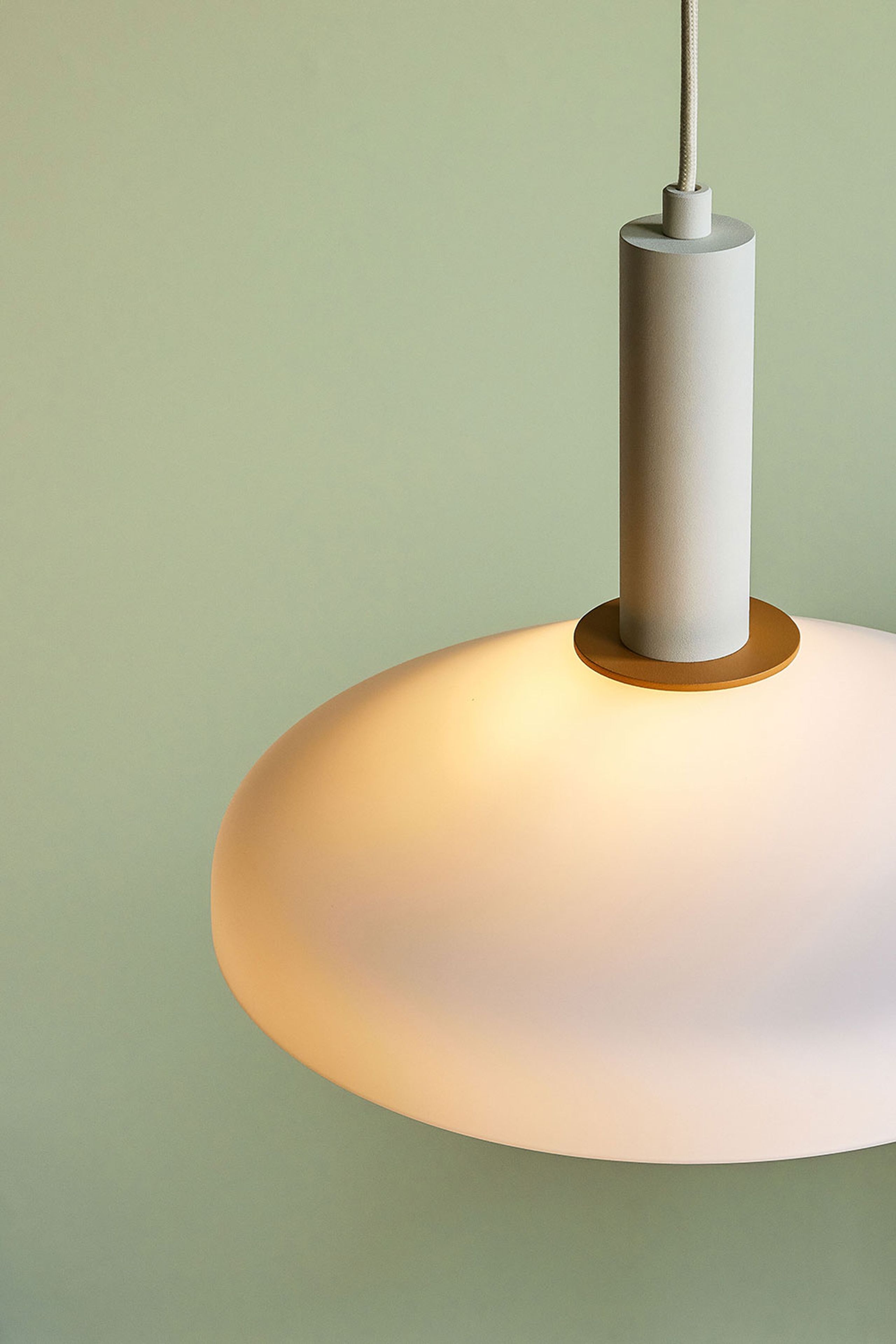 Hübsch - Pendant Lamp - Apollo Pendant - Orange / Sand / White