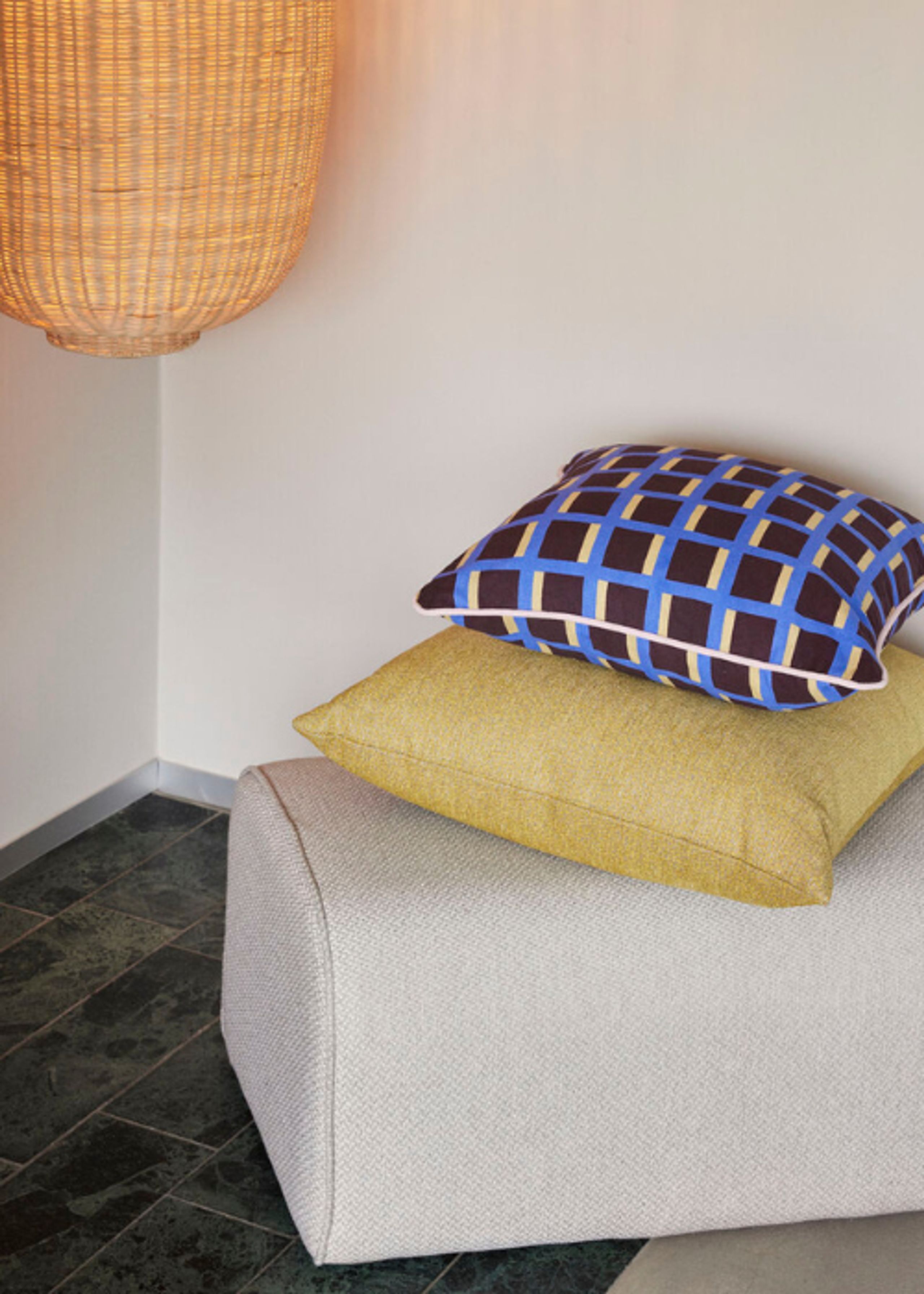 Hübsch - Kissen - Agenda Pude - Blue/Brown/