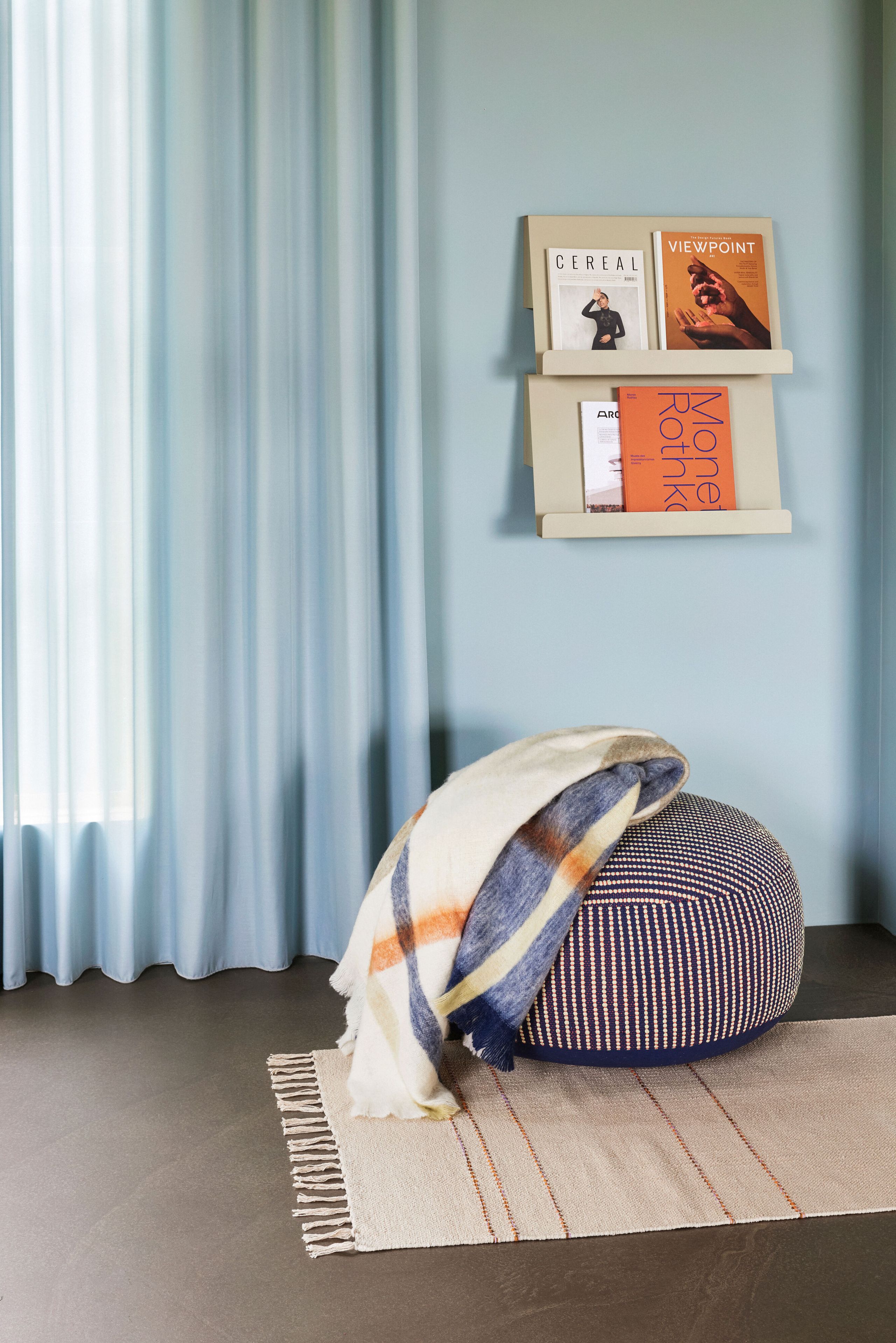 Hübsch - Pouf - Mochi Pouf - Béžová / oranžová / písková