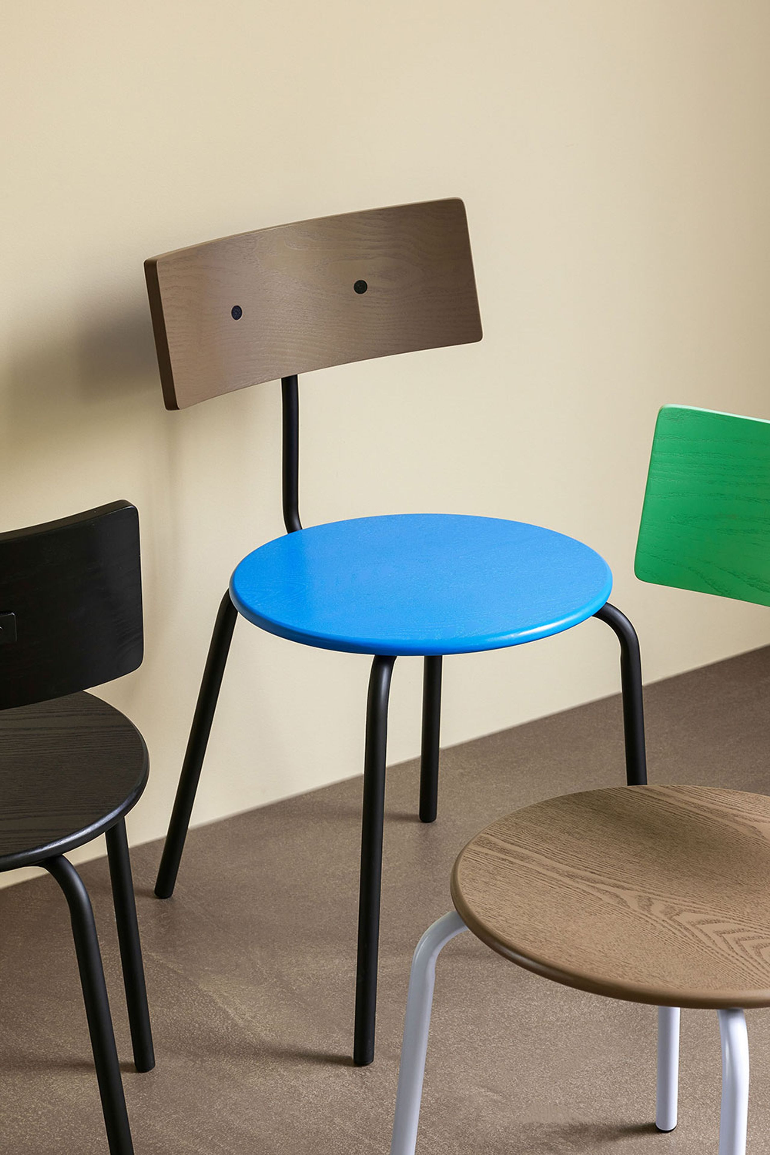 Hübsch - Jídelní židle - Koi Dining Chair - Black / Blue / Brown