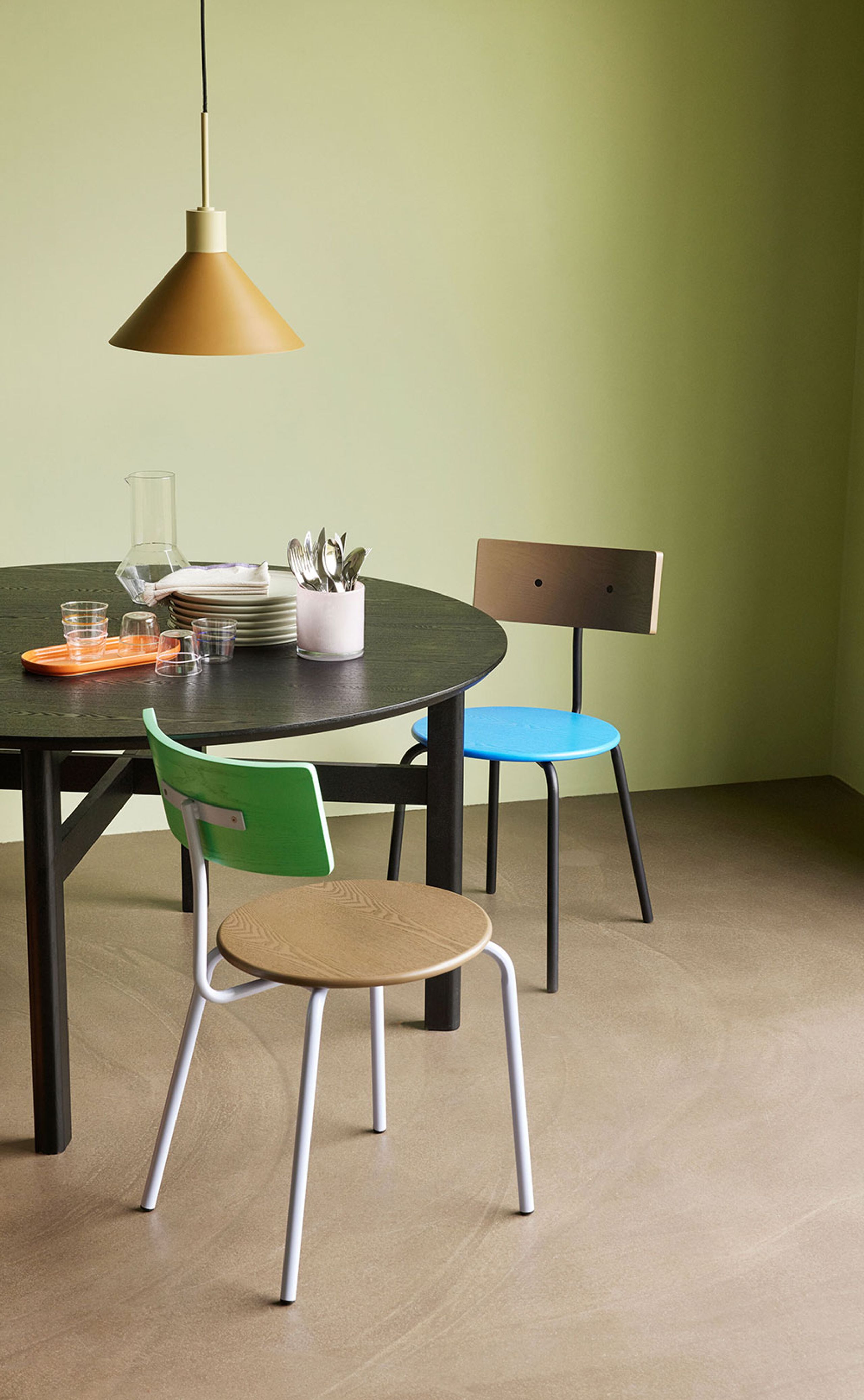 Hübsch - Jídelní židle - Koi Dining Chair - Black / Blue / Brown