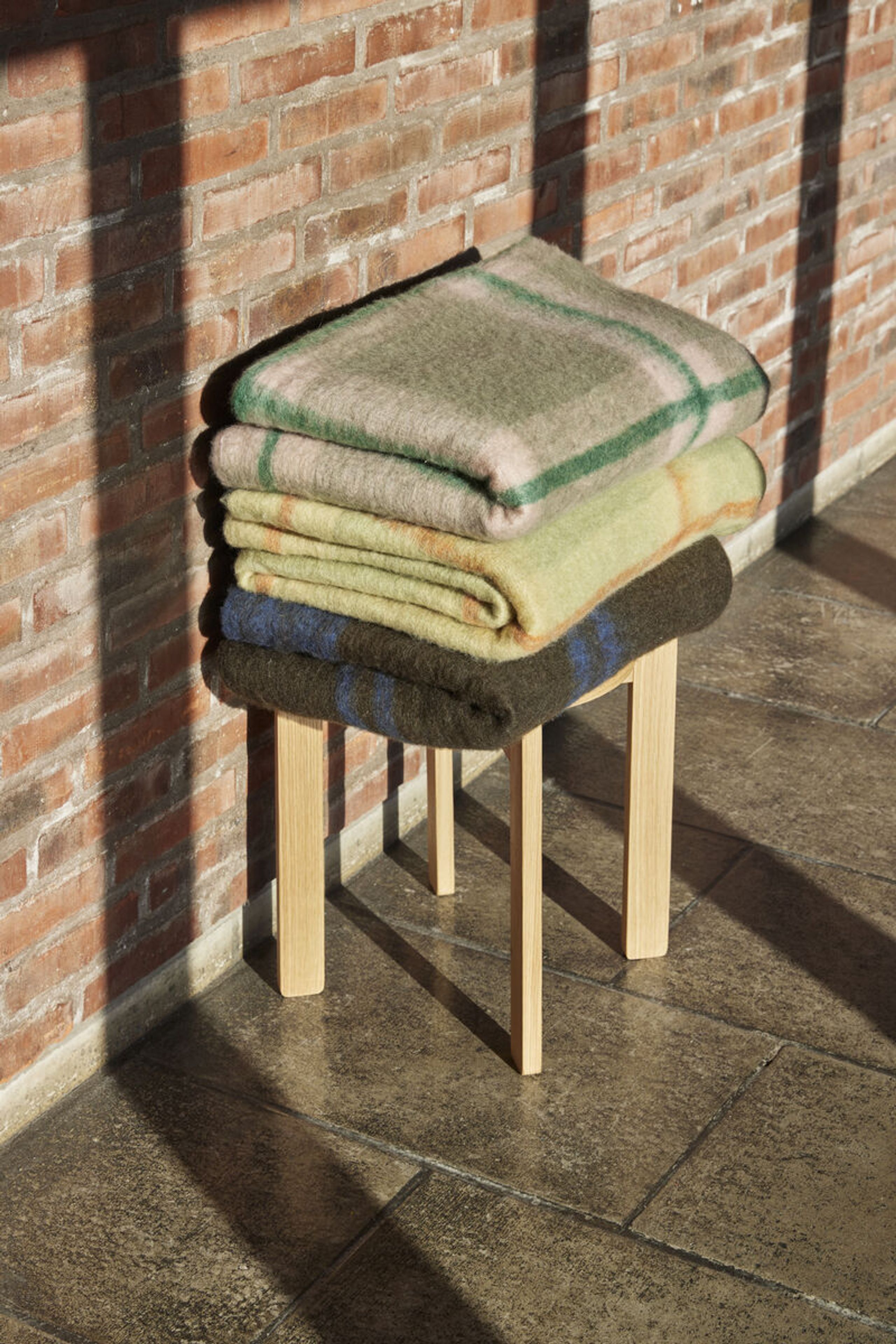 Hübsch - Blanket - Grid Throw - Light Green/Orange