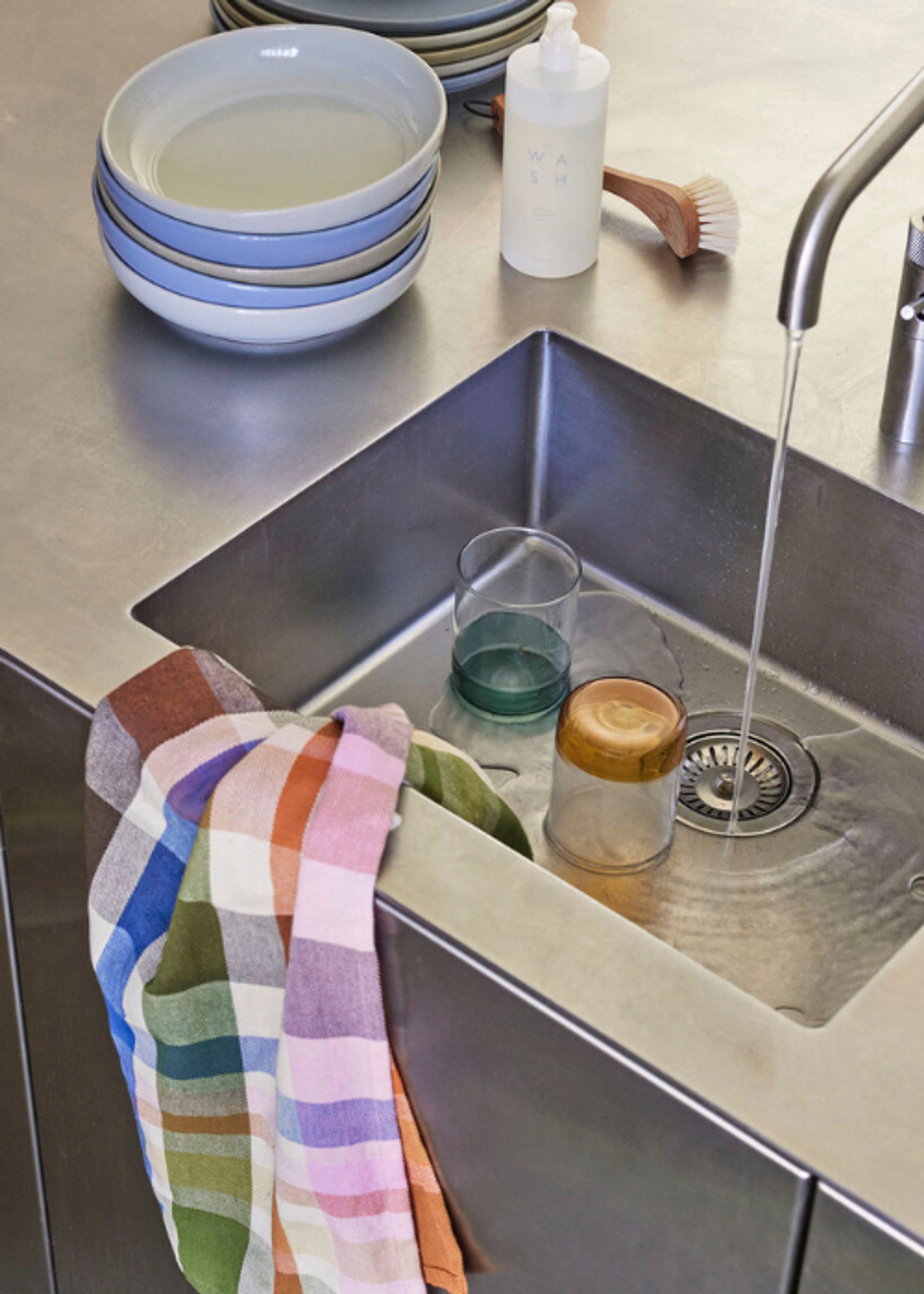 Hübsch - Bord - Amare Dyb Tallerken - Light Blue