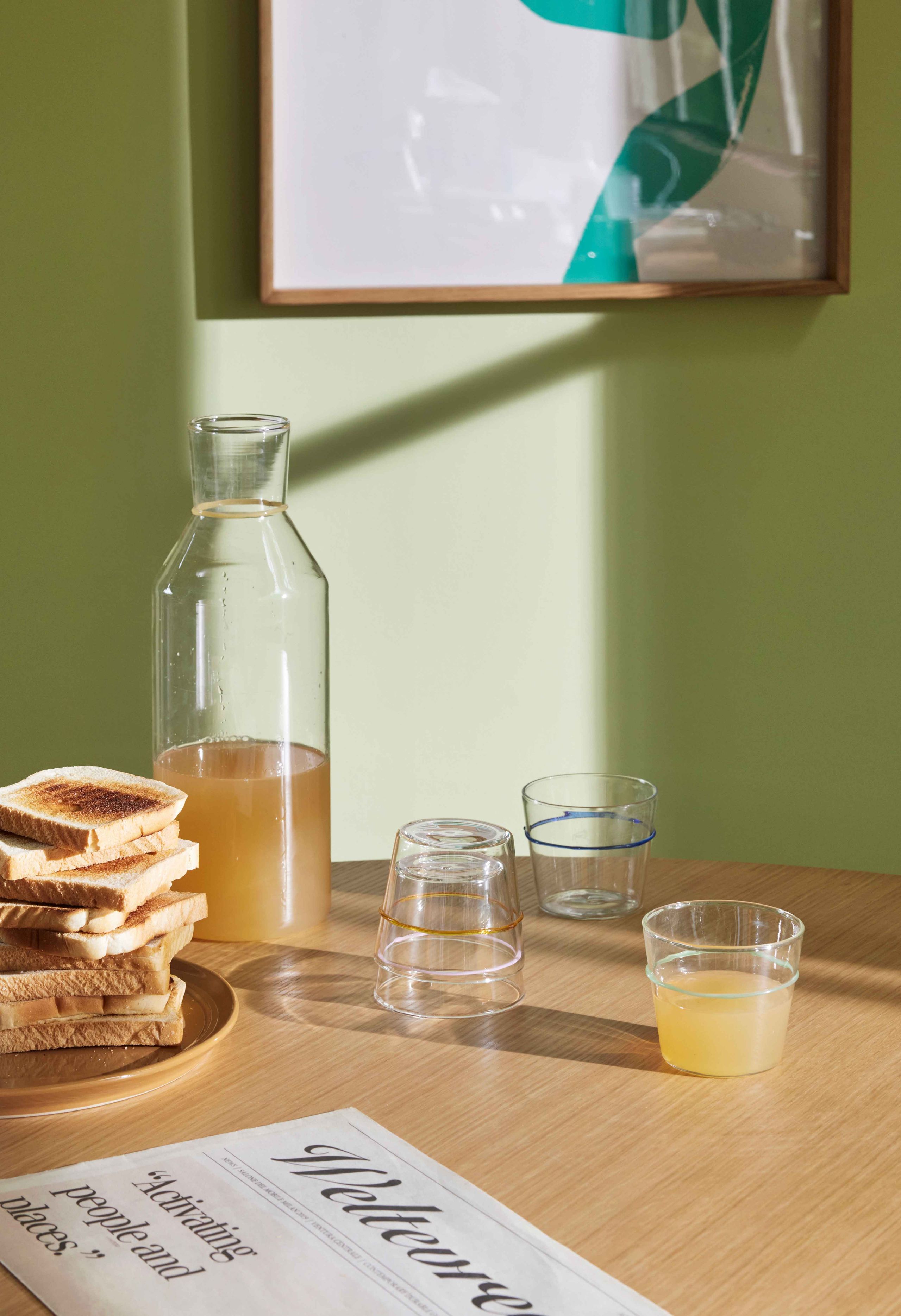 Hübsch - Water jug - Orbit Jug - Clear,Yellow