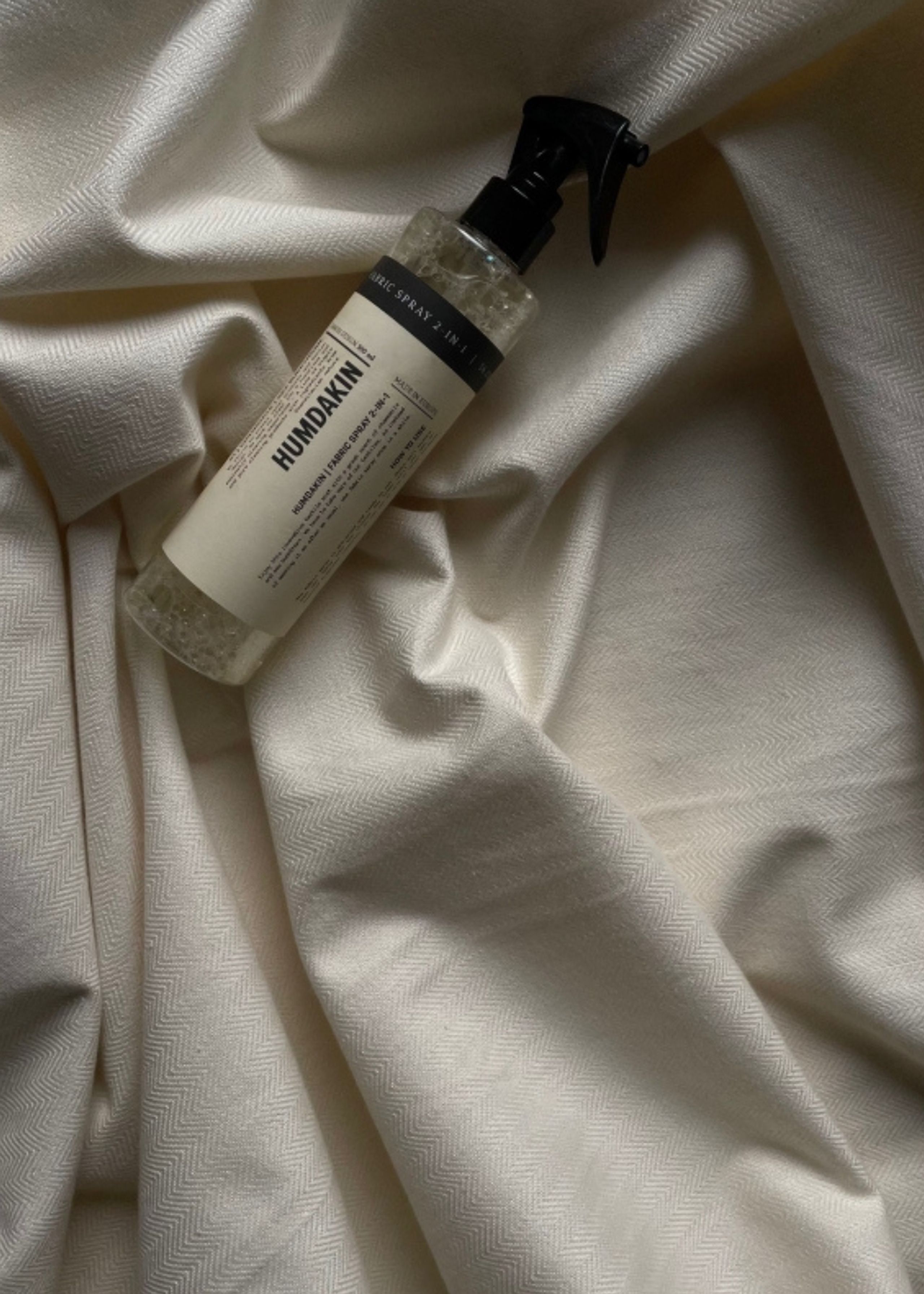 Humdakin - Detergente - Fabric spray 2-in-1 - Kamille og havtorn