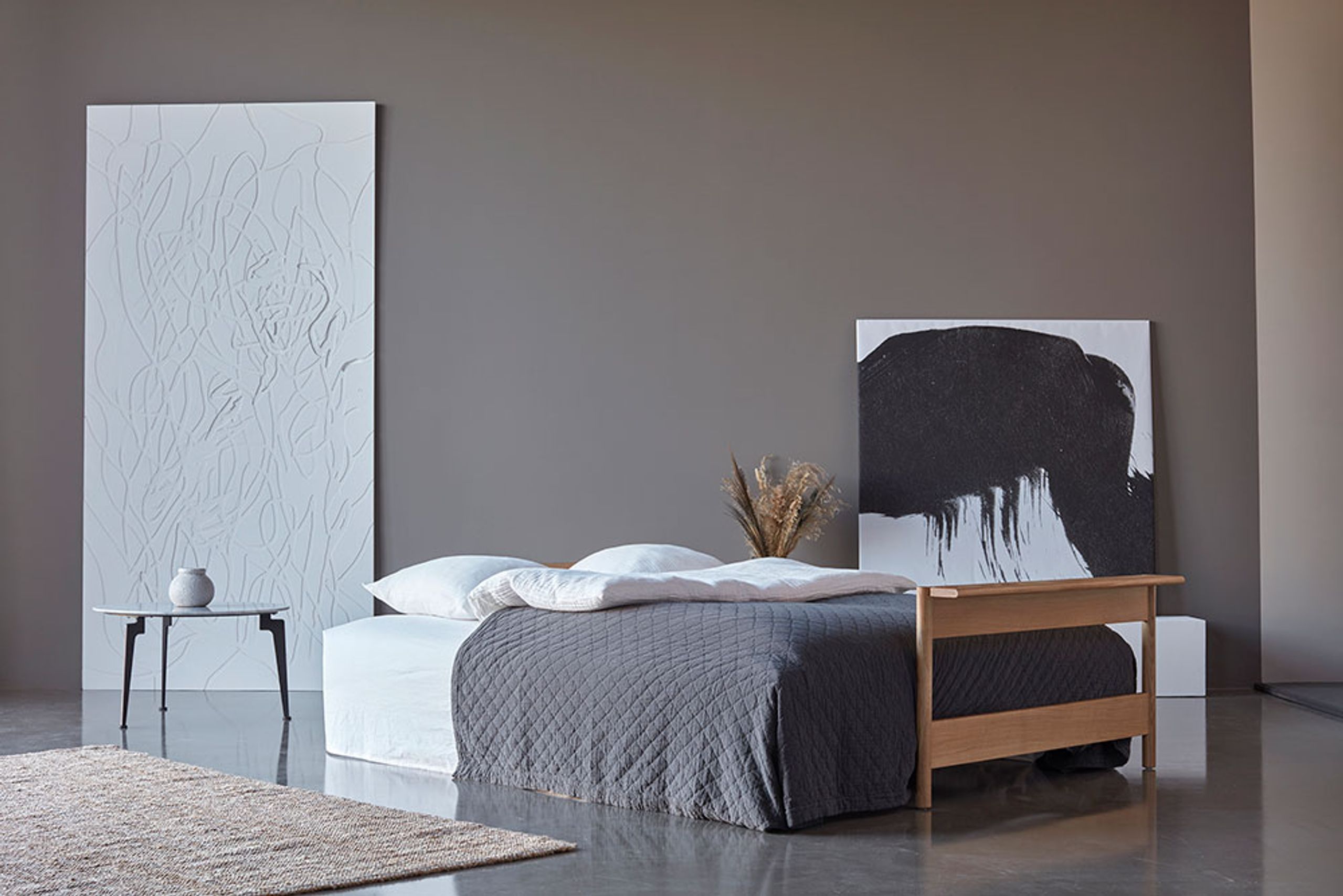 Innovation Living - Canapé - Malloy Wood Sofa Bed - 533