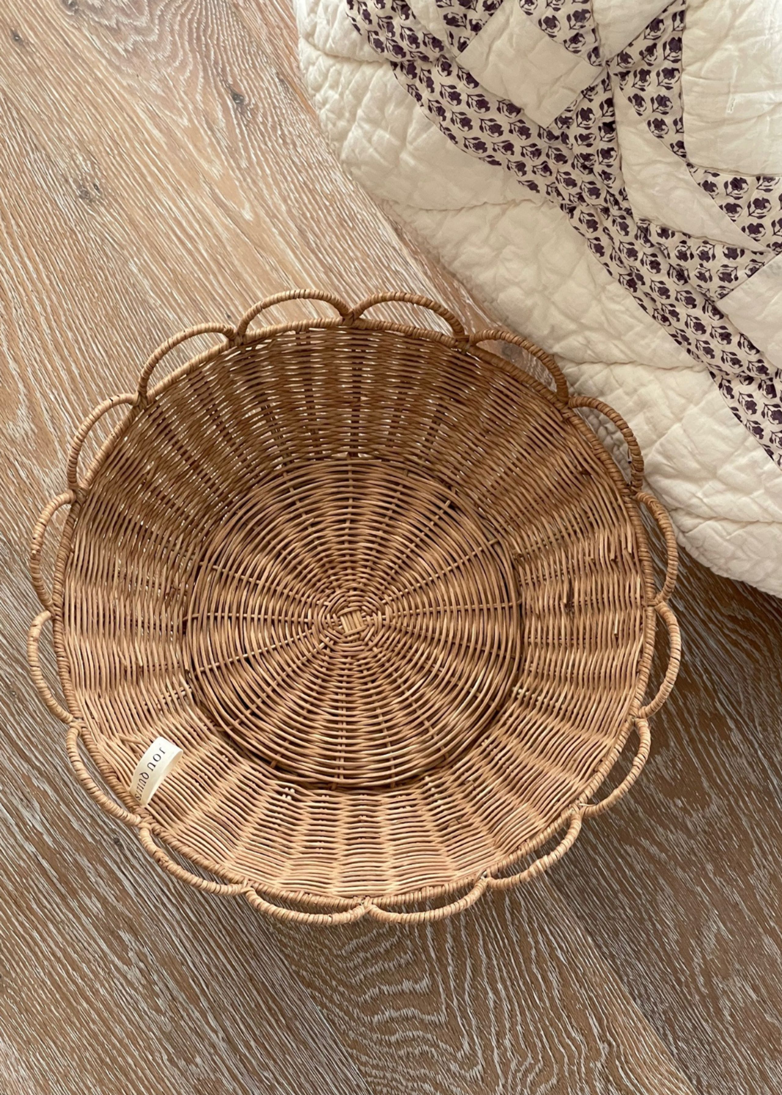 Jou Quilts - Vase - Rattan scallop stand - Natur